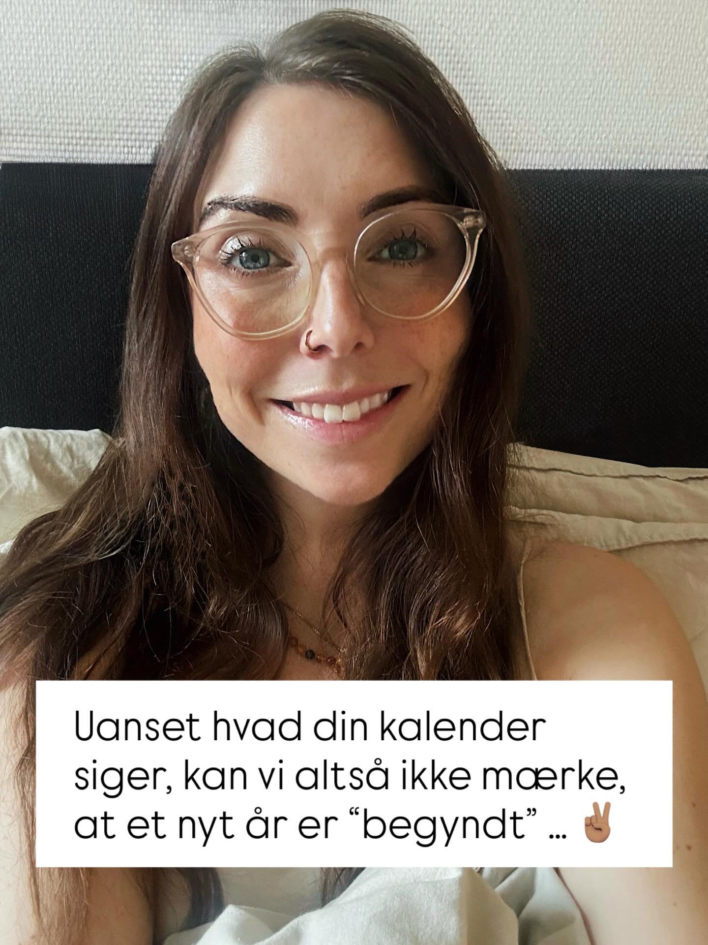 Uanset hvad din kalender siger, kan vi ikke m&aelig;rke, at et nyt &aring;r er begyndt (mest fordi det s&aring;dan set ikke er det). 

At Julius Caesar havde mandat til at flytte &aring;rsskiftet fra marts til januar er for sig en historie med mange 