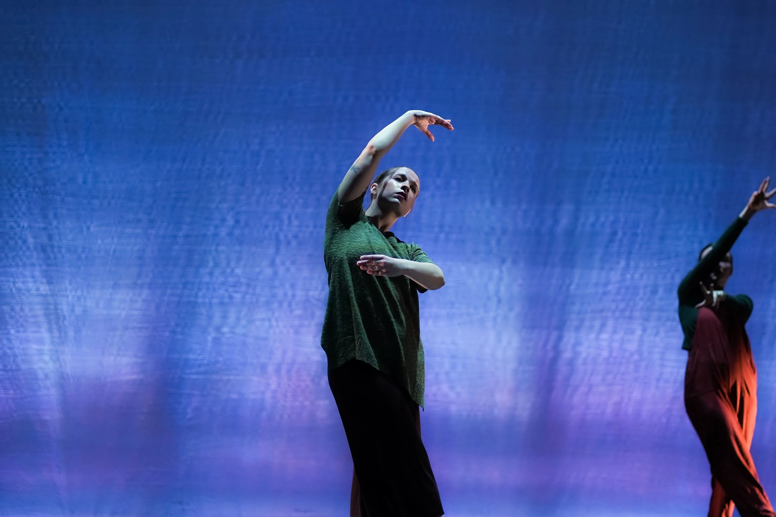 On Shattered Glass We Walk 01 Dancers 
Photo Credit Eli Borgs