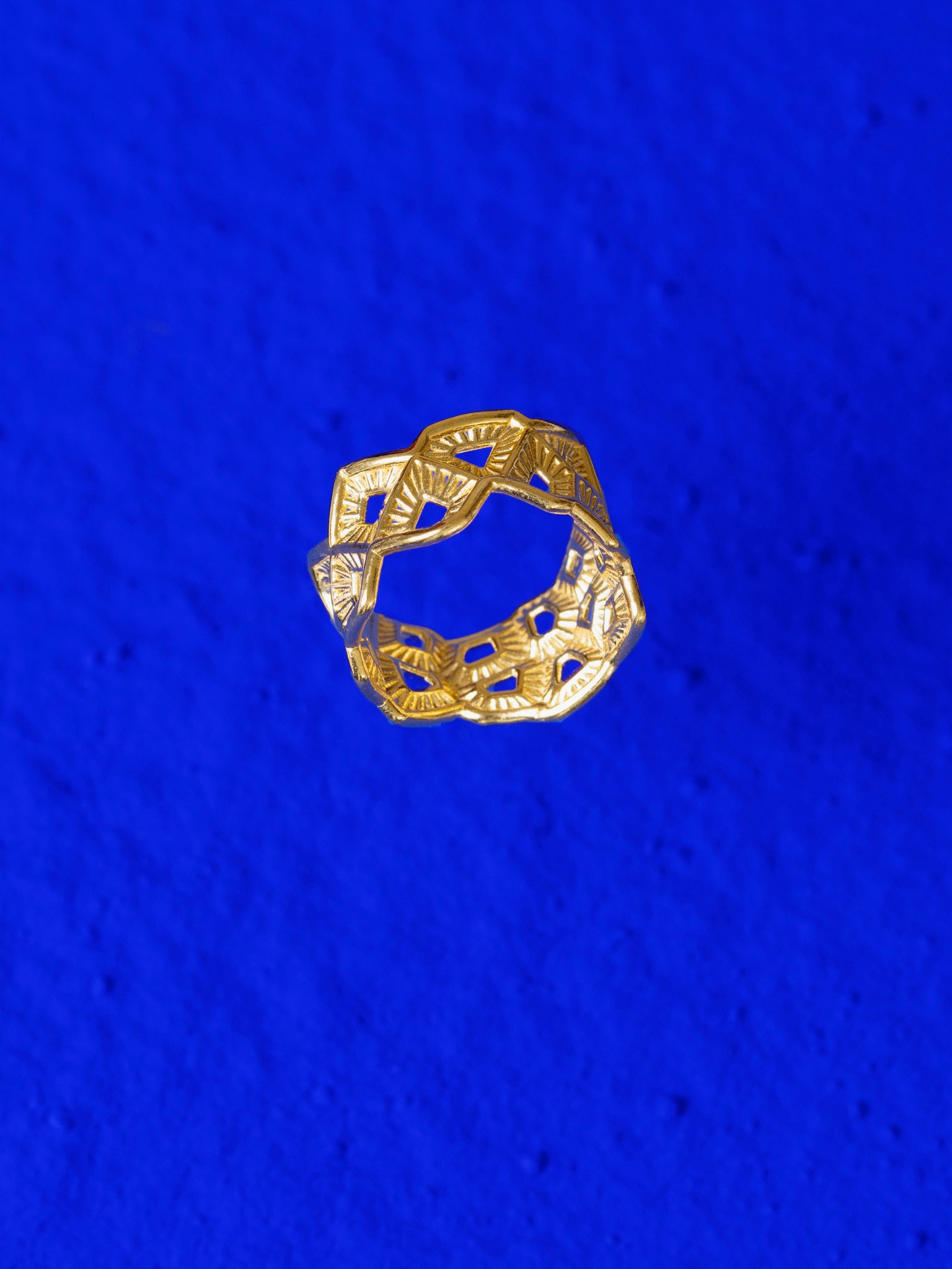 coral-inspired-sustainable-gold-ring-1-rotterdam.jpeg