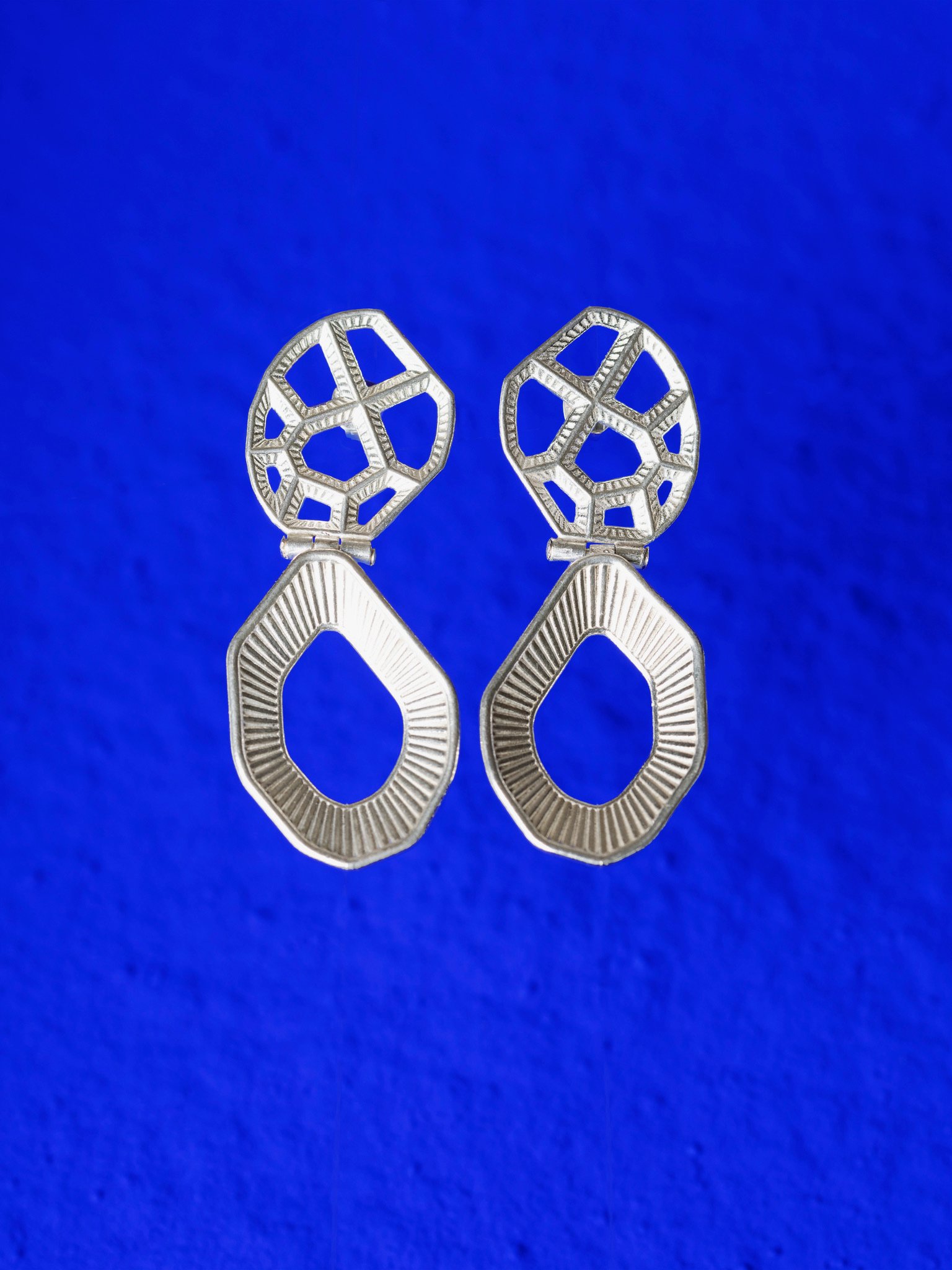coral-inspired-sustainable-zilver-earrings-5-rotterdam.jpeg