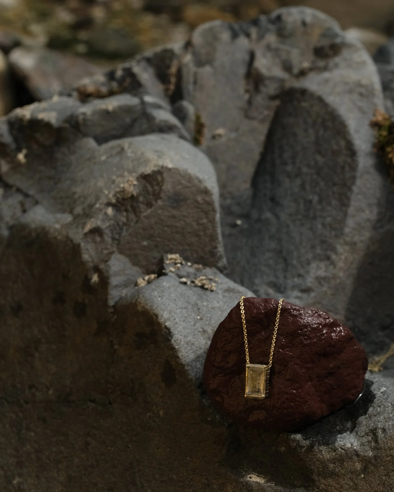 tremor-14kt-recycled-gold-rutile-necklace- lux-3.jpg