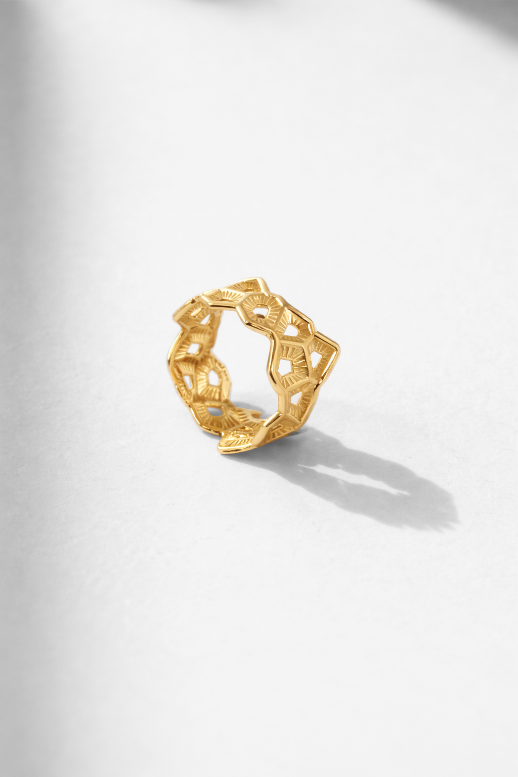studio-iris-jewelry-CORAL-ring.png