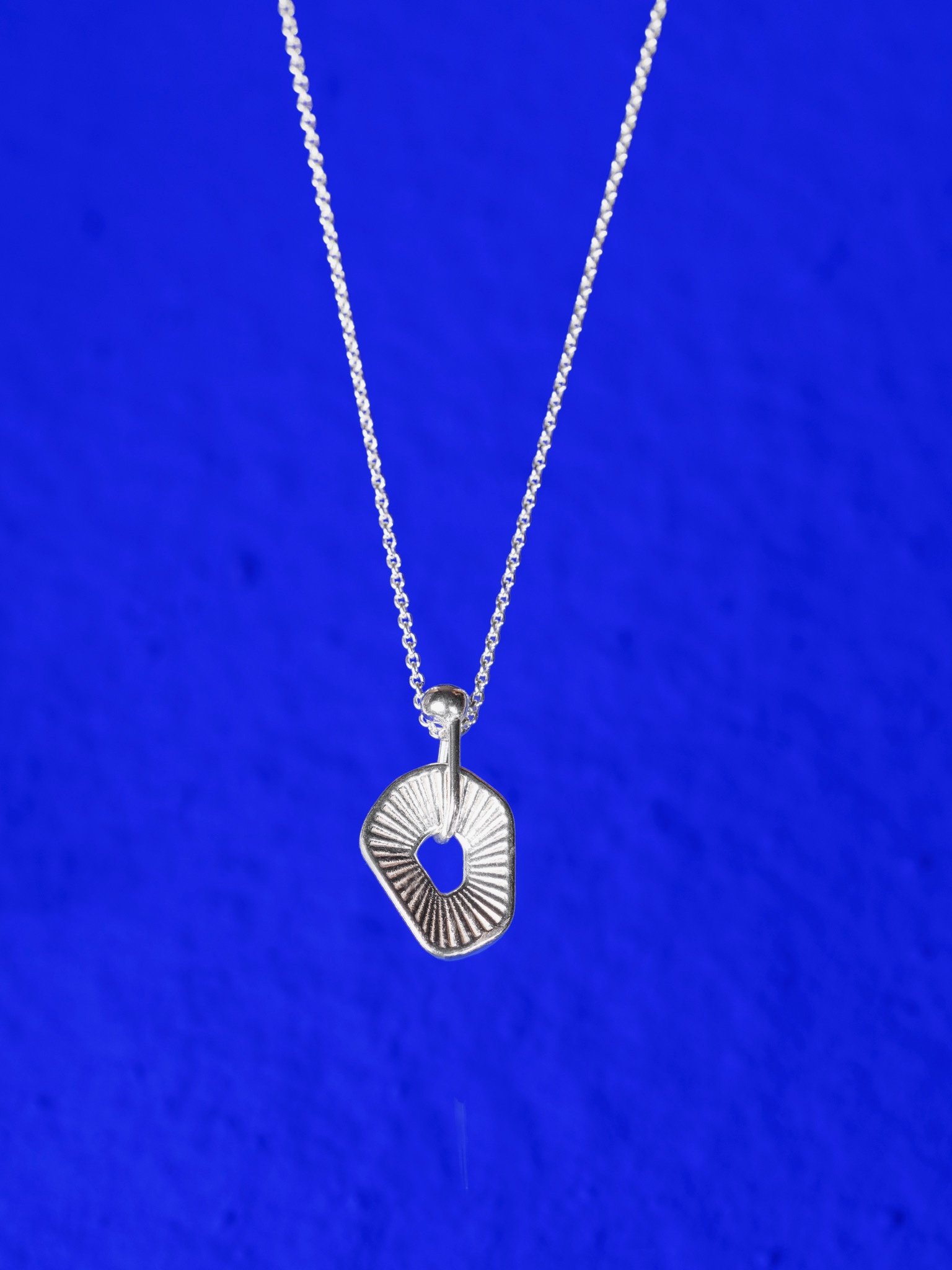 CELL-coral-studio-IRIS-silver-necklace-N-3.jpeg