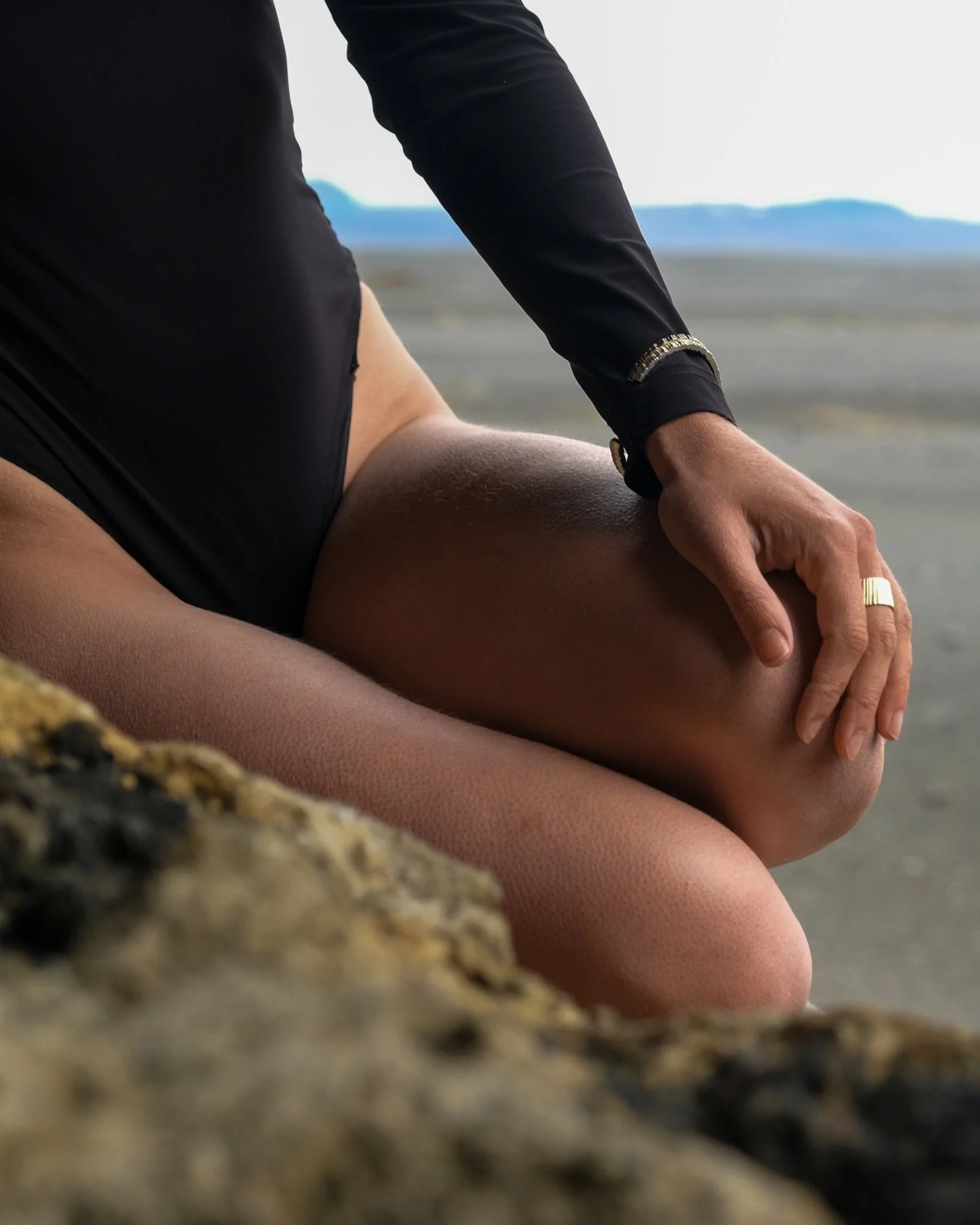 tremor-14kt-recycled-gold-bangle- ceinture-3.jpg