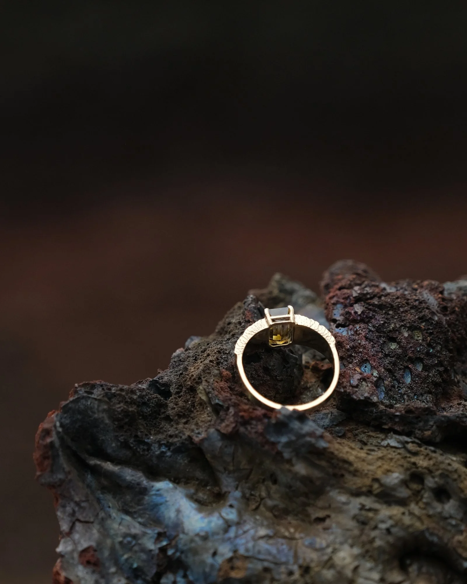 tremor-14kt-recycled-gold ascent-2.jpg