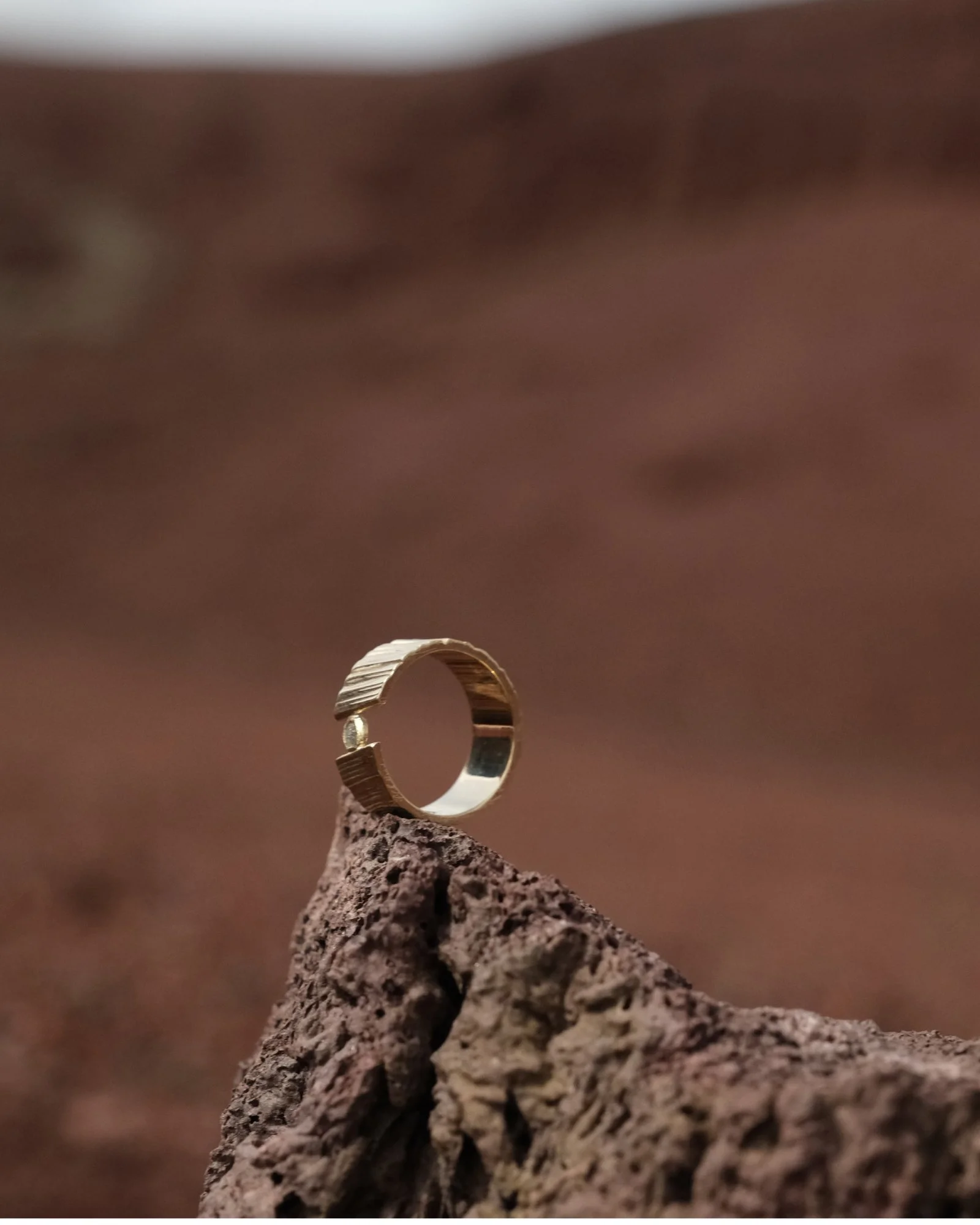 tremor-14kt-recycled-gold-ring- crevasse.jpg