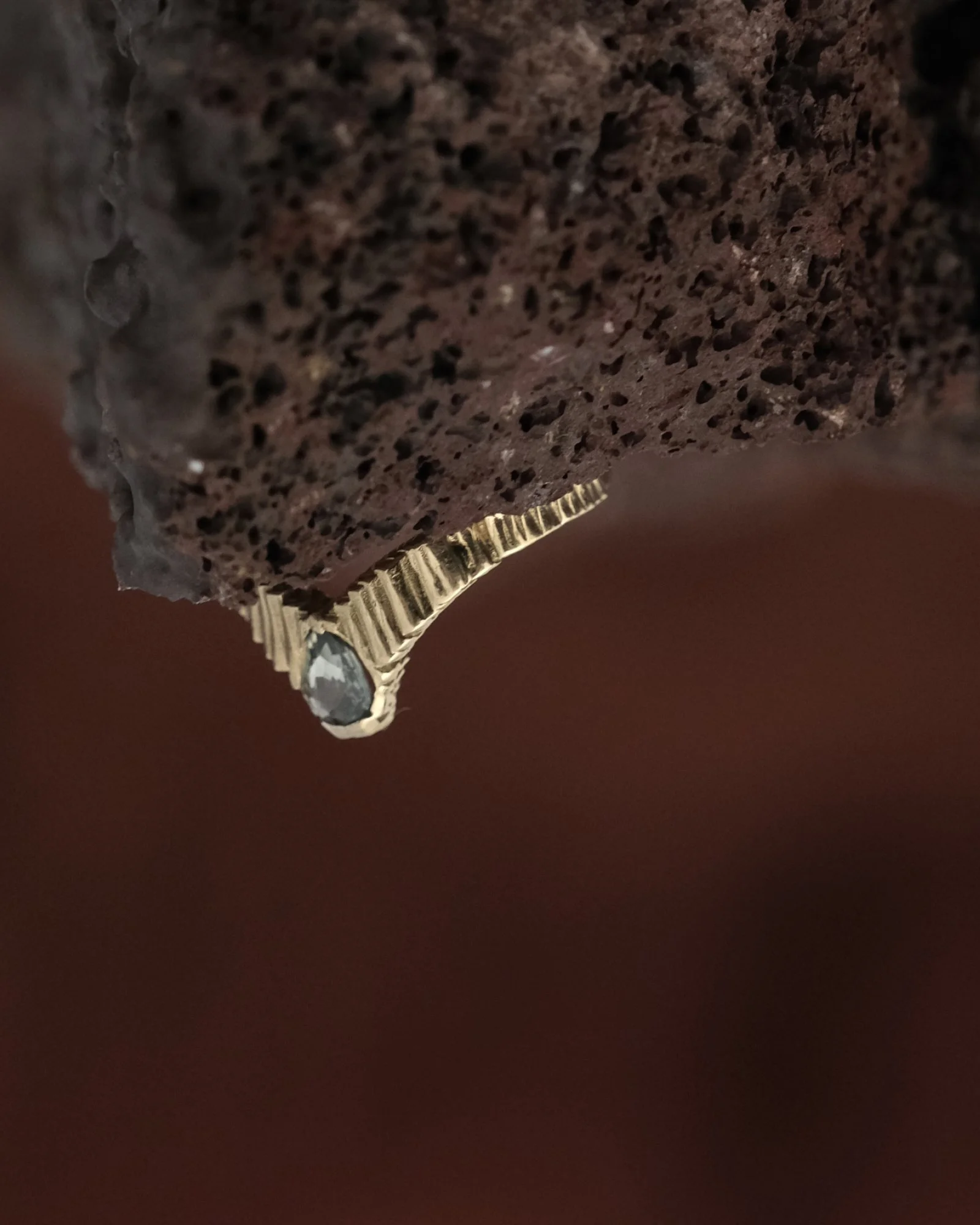 tremor-14kt-recycled-gold-ring- cascade-1.jpg