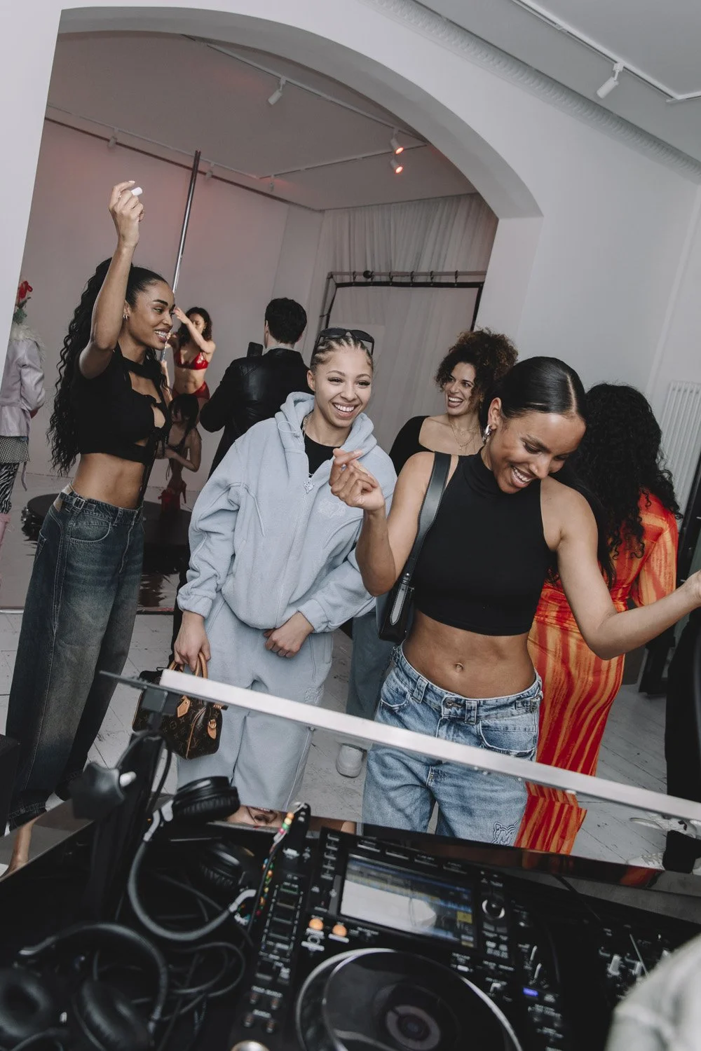 Studio Stellar Opening-85.jpg