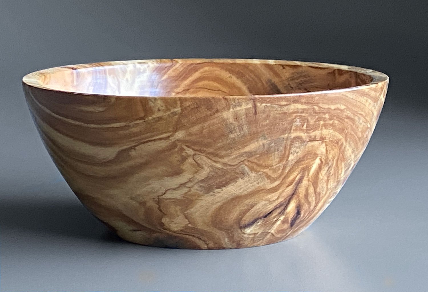 Olive: 6" dia x 2.5" tall