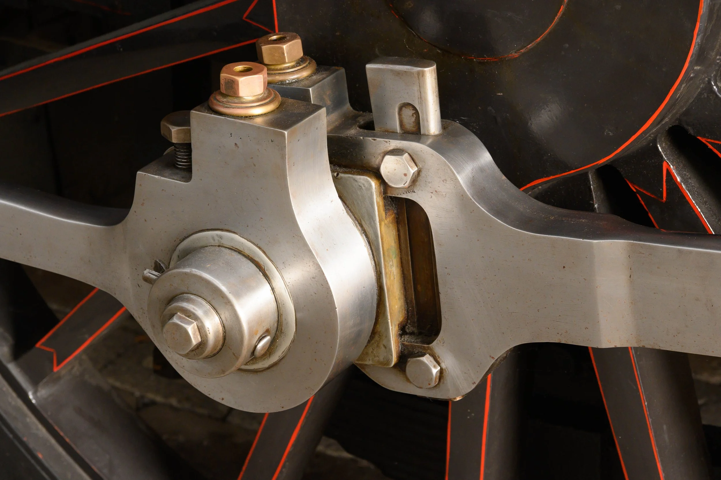 Steam train linkage