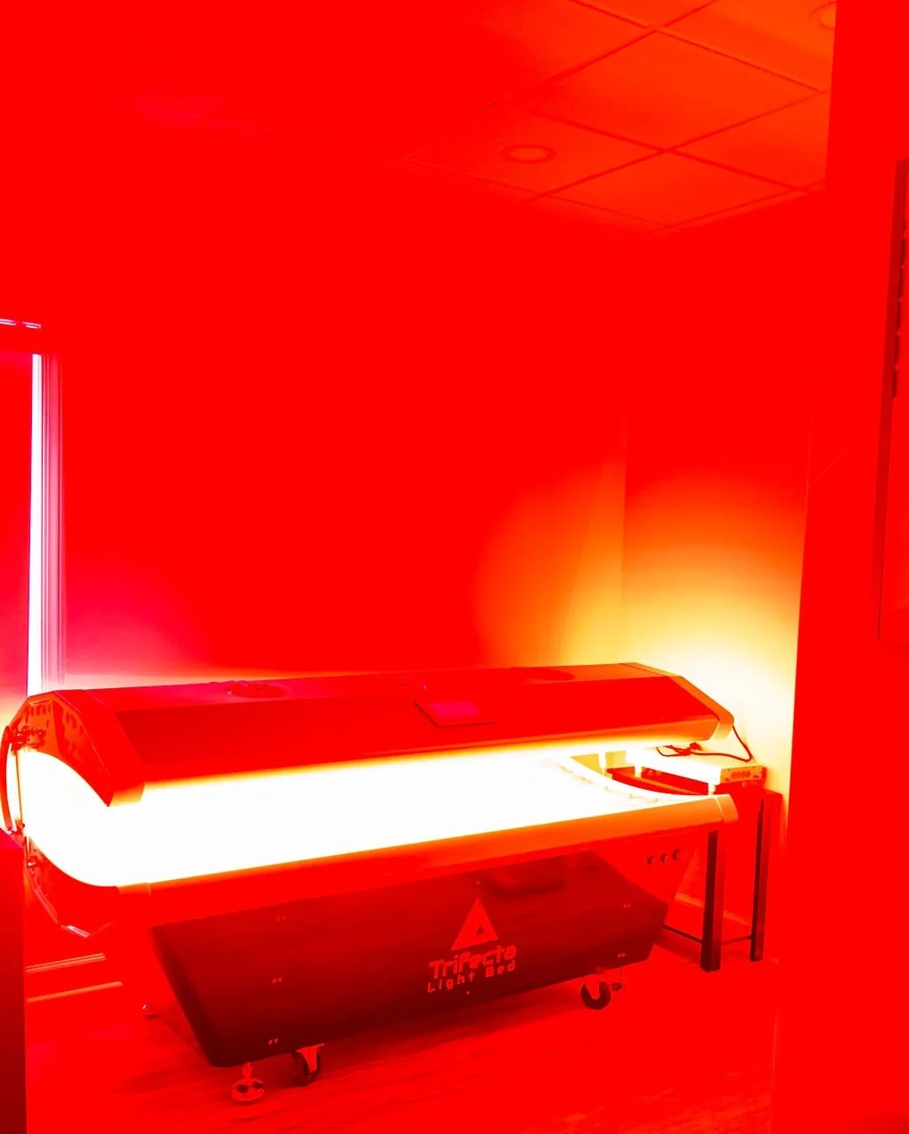 Trifecta Full Body Red Light 