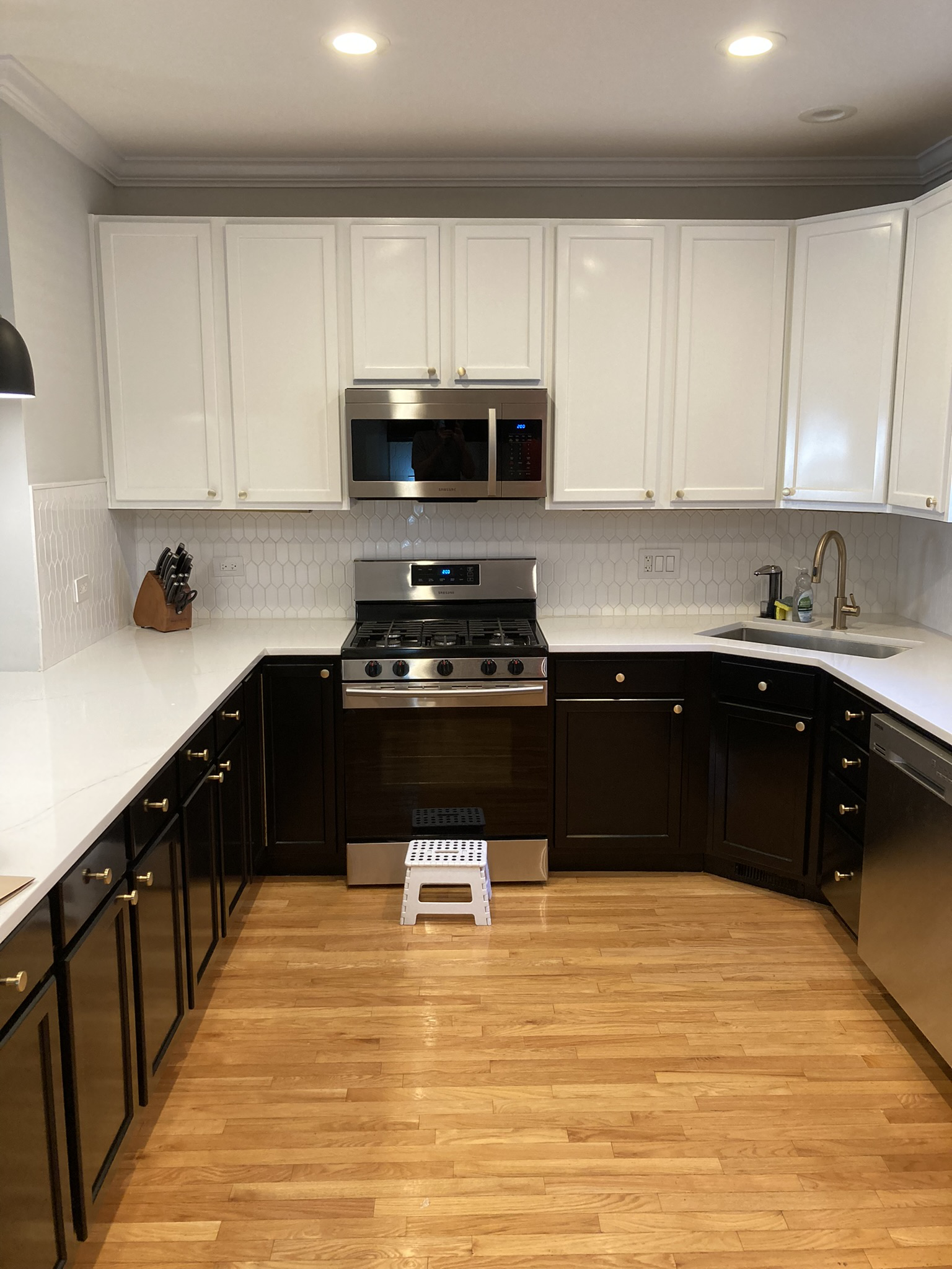 Transitional Kitchen Remodel by Dave Paints Kitchens project photo