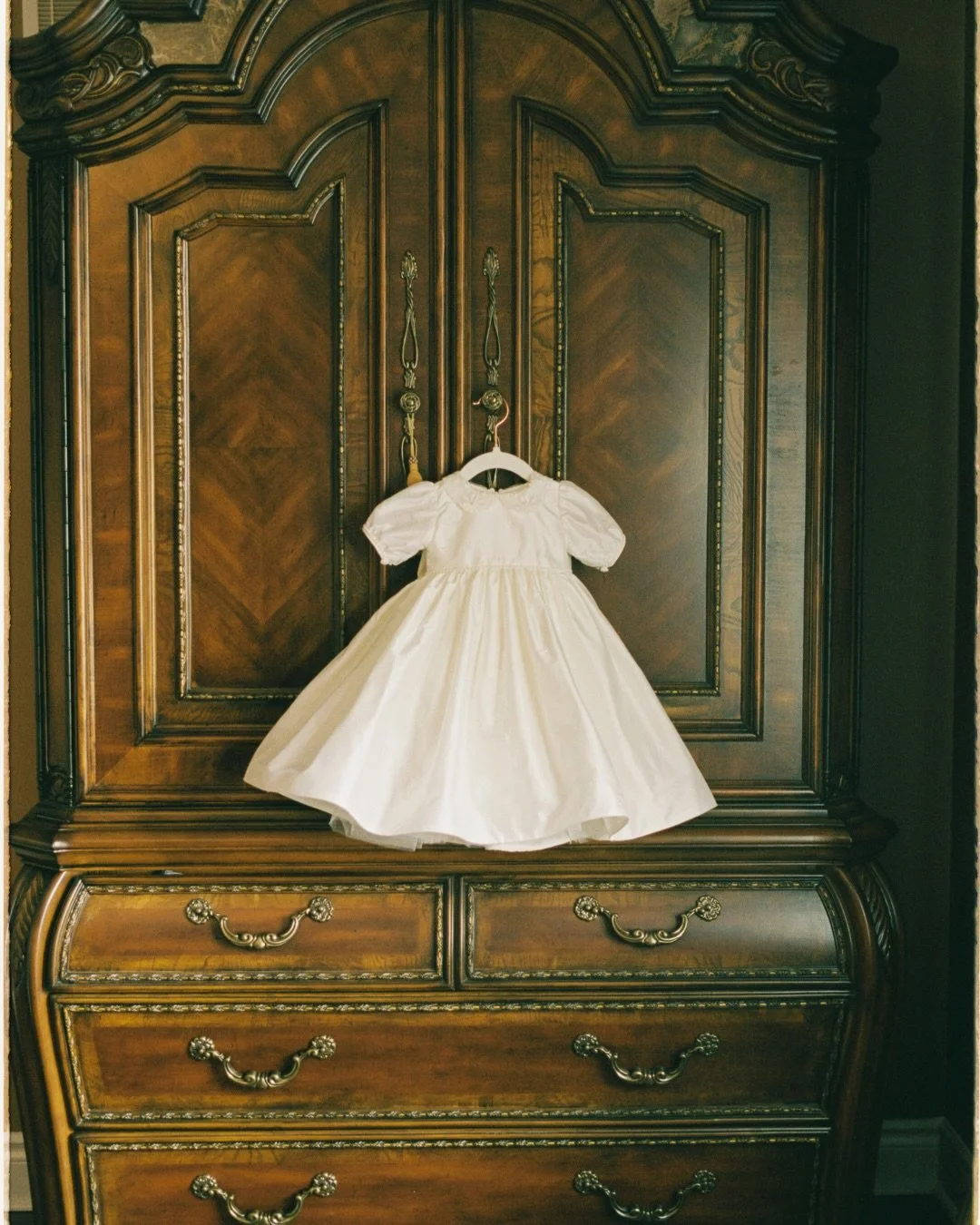 details from chiara&rsquo;s baptism 

scan and dev @c41filmlabs 

#filmphotography #35mm #120mm #baptism