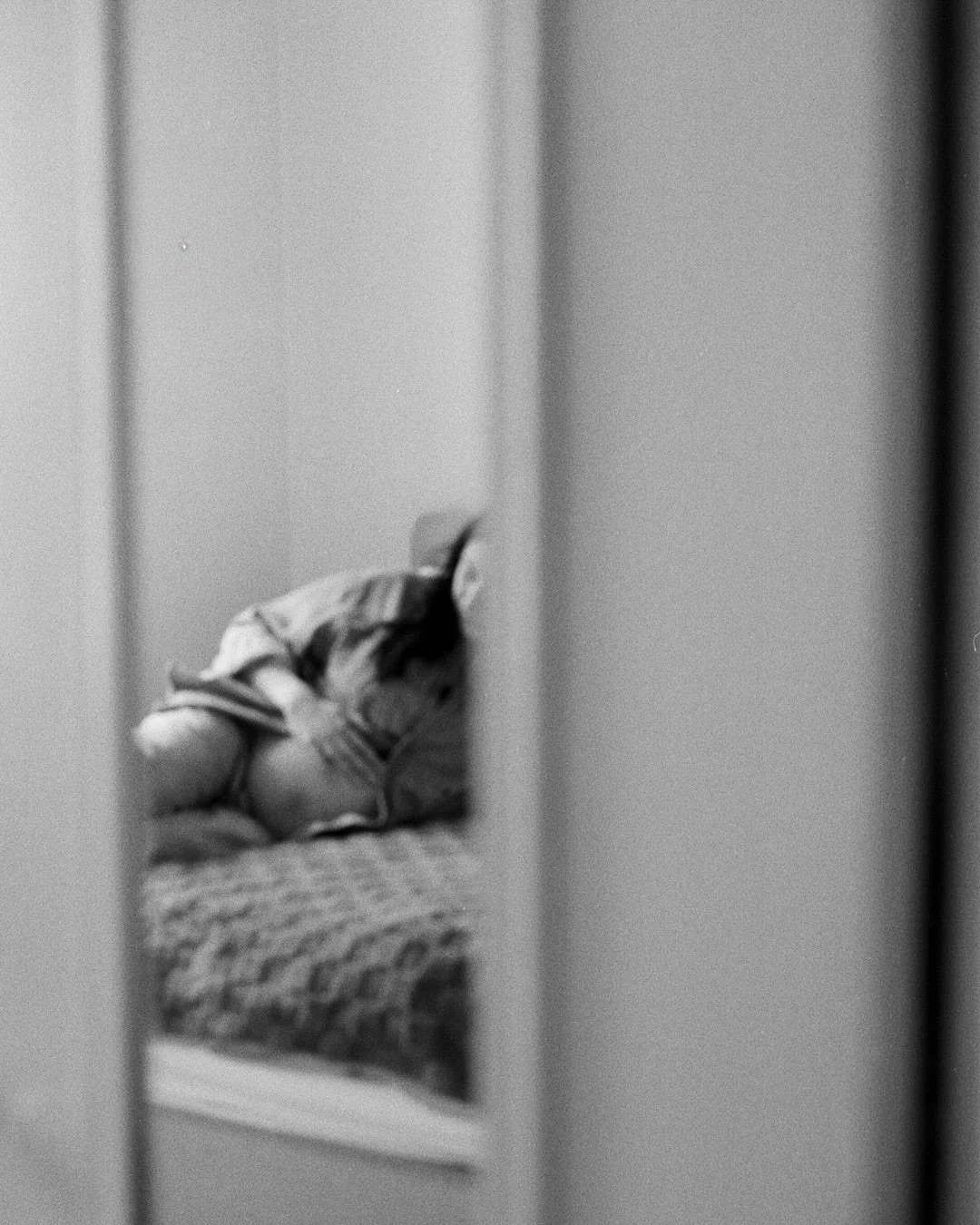 a very sweet in home session with cyd 

scan &amp; dev ~ @c41filmlabs 

#maternitysession #maternityphotos #maternity #onfilm #35mm