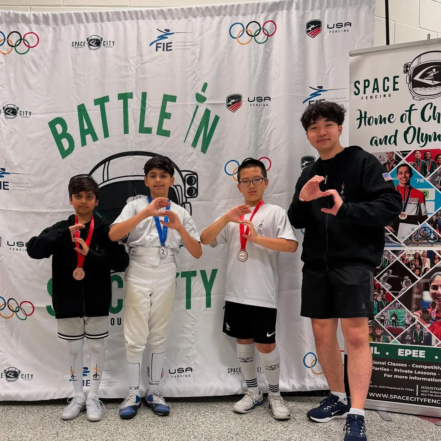 𝗕𝗮𝘁𝘁𝗹𝗲 𝗶𝗻 𝗦𝗽𝗮𝗰𝗲 𝗖𝗶𝘁𝘆 𝗬𝟭𝟮𝗠𝗦

Rahm Shankar SILVER 🥈
Nivedh Chidambaram 7th 🎖️
Christopher Kim 8th 🎖️

Y10WS
Mariana Simon BRONZE 🥉