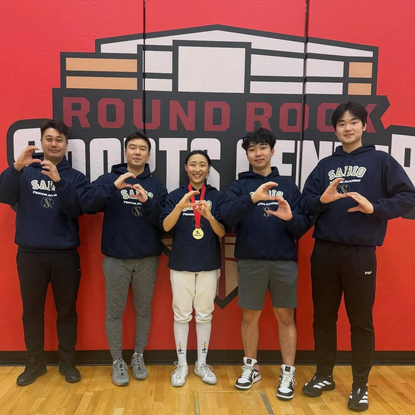 seojin lee GOLD 🥇 in y14 women's! she earns her C25!