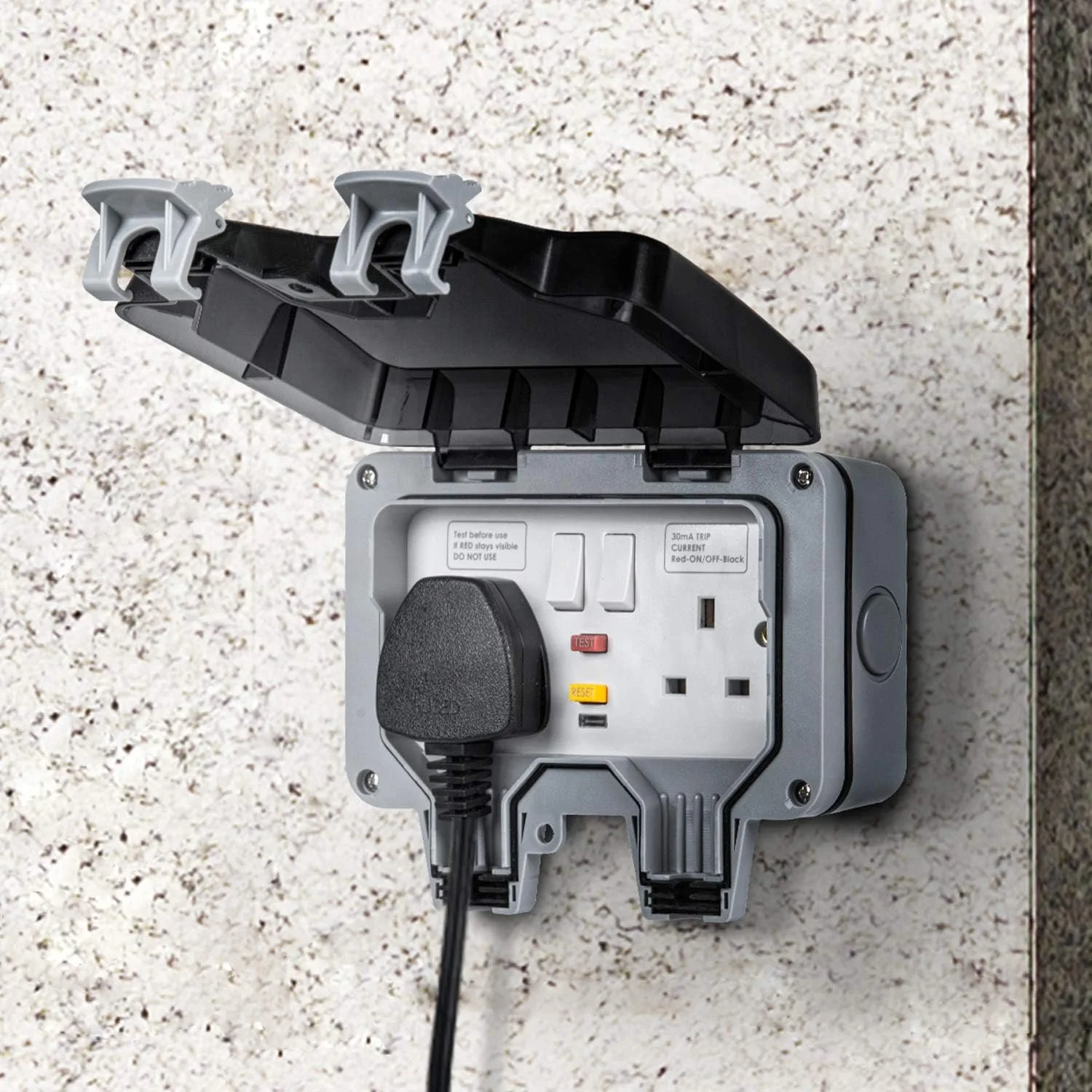 Outdoor Weatherproof Socket Installation Service