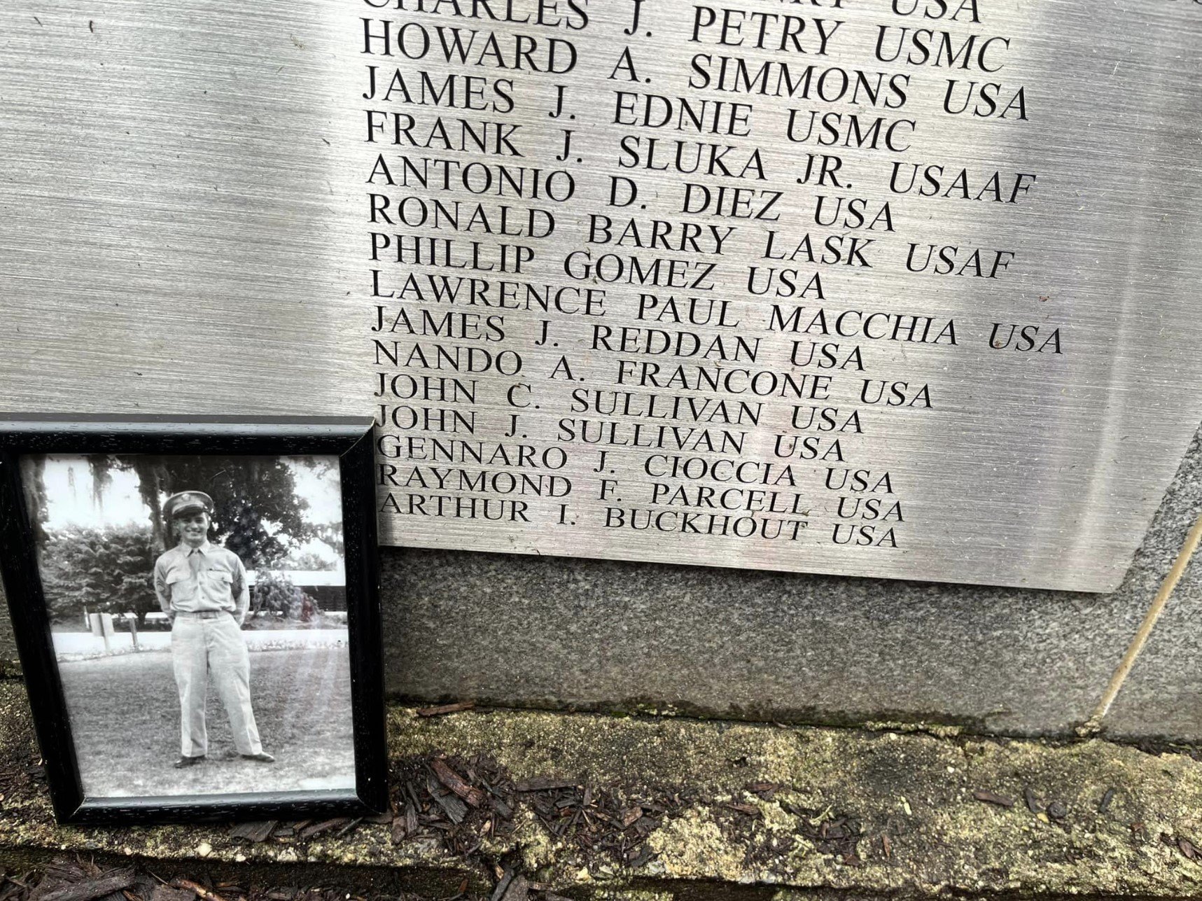 Honoring Heroes: Over 100 Veterans’ Names Added to Eisenhower Park’s Wall of Honor