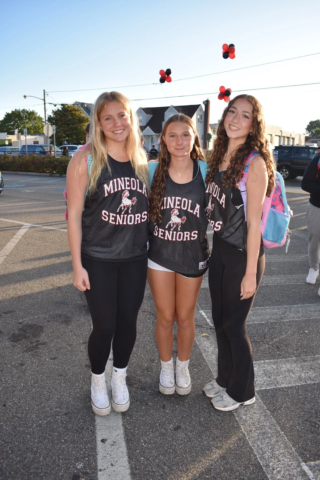 1- Mineola High School seniors on day one[91].jpeg