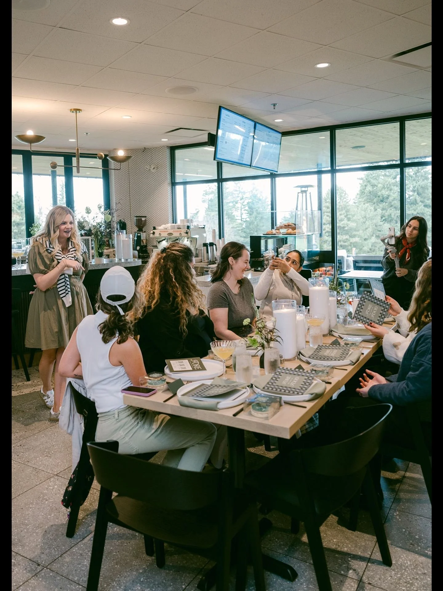 Most wedding vendors only post the final gallery.

But couples book what they feel &mdash; not just what they see.

Behind-the-scenes builds:
&bull; Trust before the inquiry
&bull; Authority without saying it
&bull; Emotional connection
&bull; Brand 