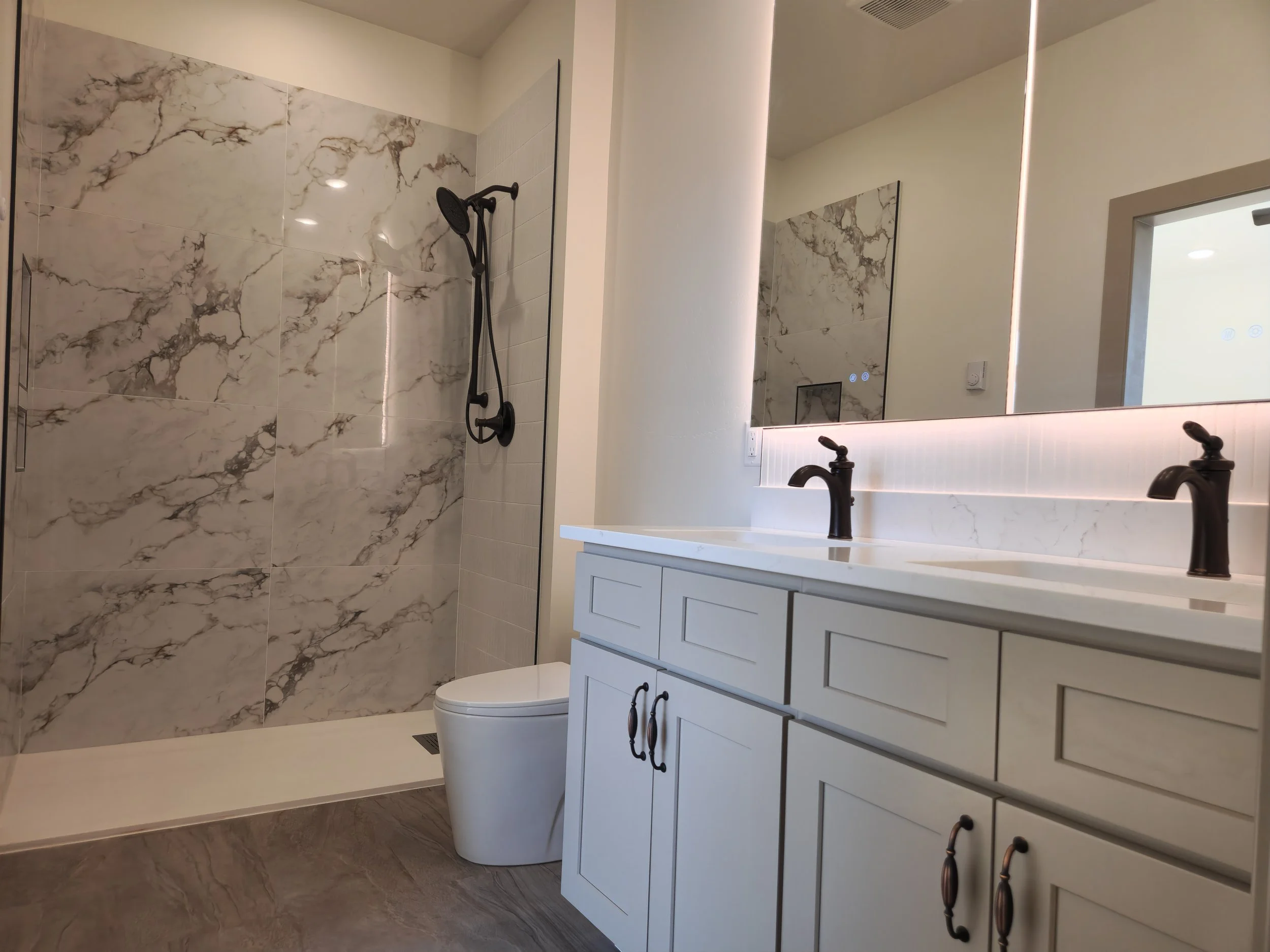 20251003_201800 (2).jpg