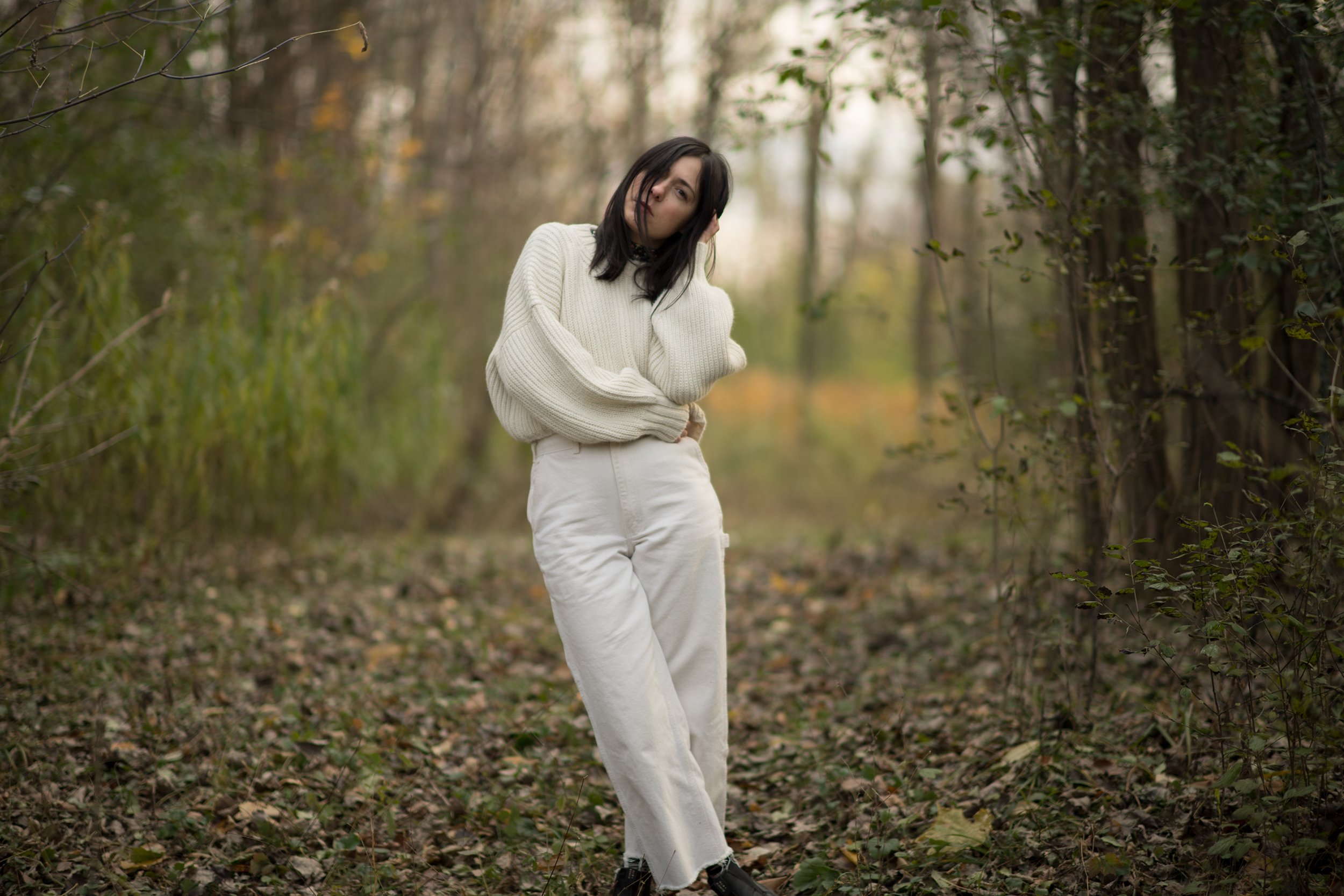 Burlington vermont fashion photographer michael heeney captures amanda richer in white clothing while outdoors