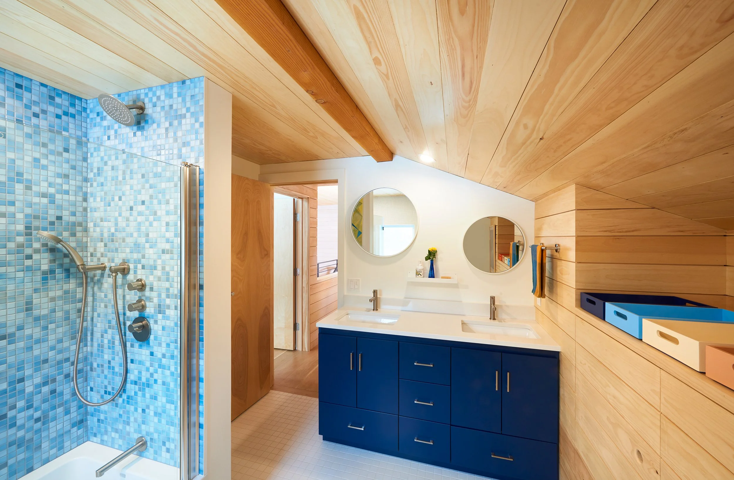 cultivation design studio interior architecture image of bathroom at projector house