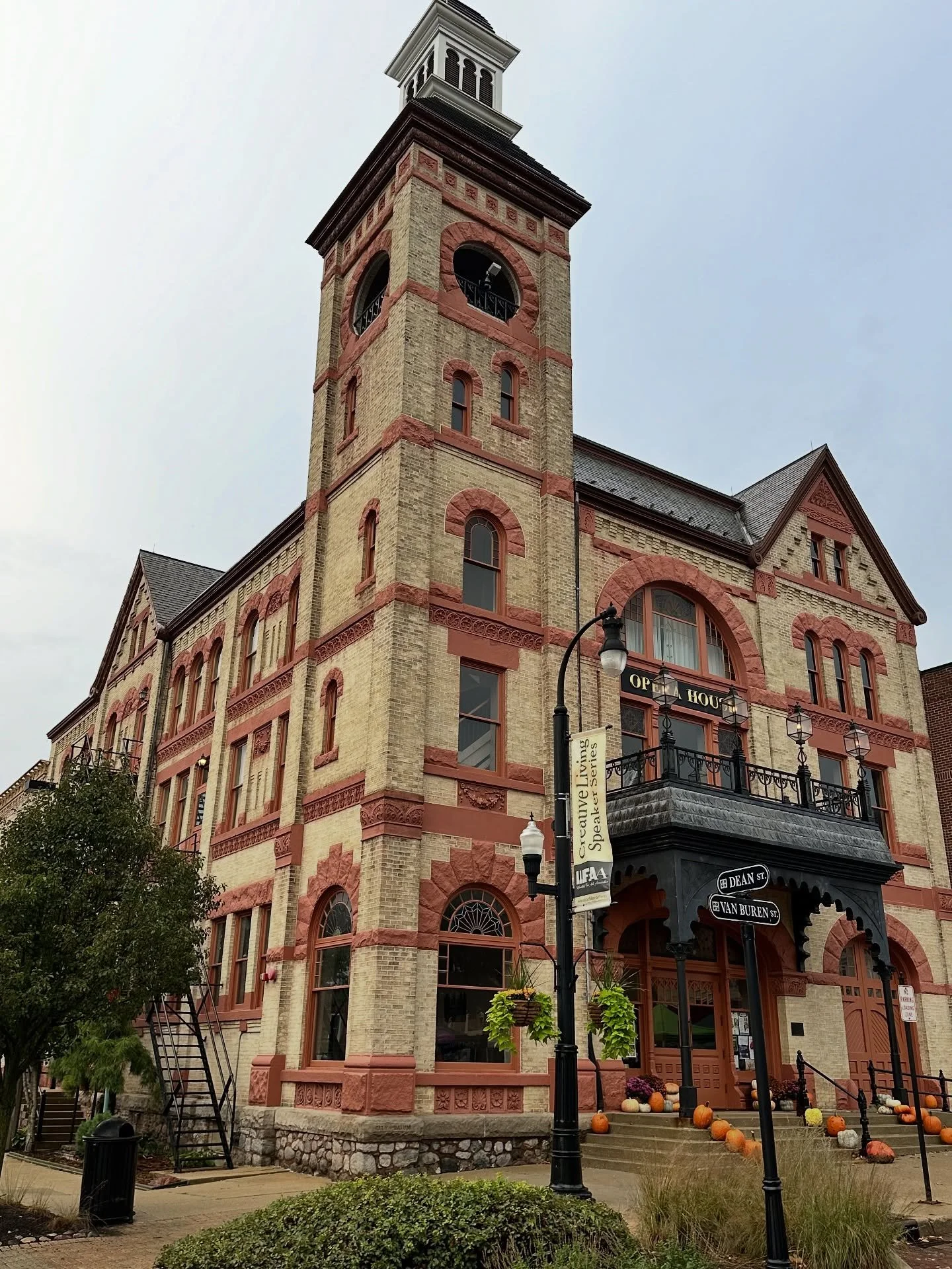 That&rsquo;s a beautiful photo &mdash; this is the Woodstock Opera House in Woodstock, Illinois, located on the historic Woodstock Square.

🏛️ Architectural Overview

The building is a striking example of Victorian Romanesque Revival architecture, c