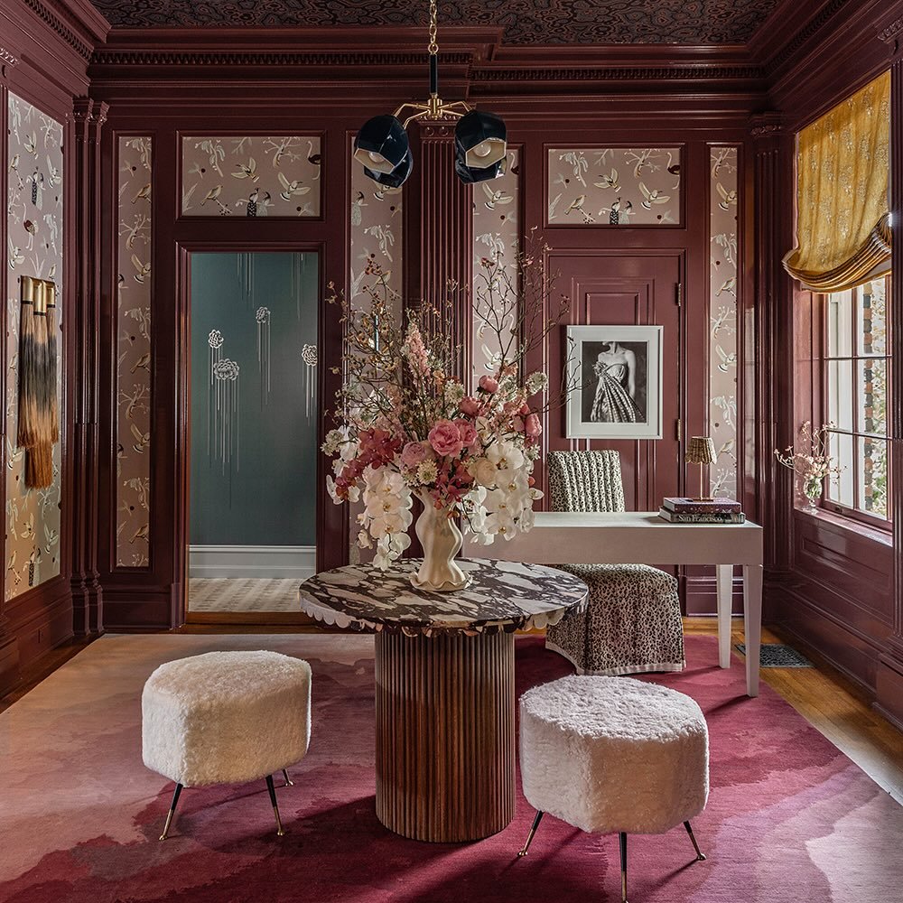 An Entry to Remember &ndash;  The Grand Foyer by Nancy Evars of @decorate_nancyevars 

Evars design for the first space as you walk into the house sets the tone for the rest of the Showcase. With a bold high gloss paint from @littlegreenepaintcompany
