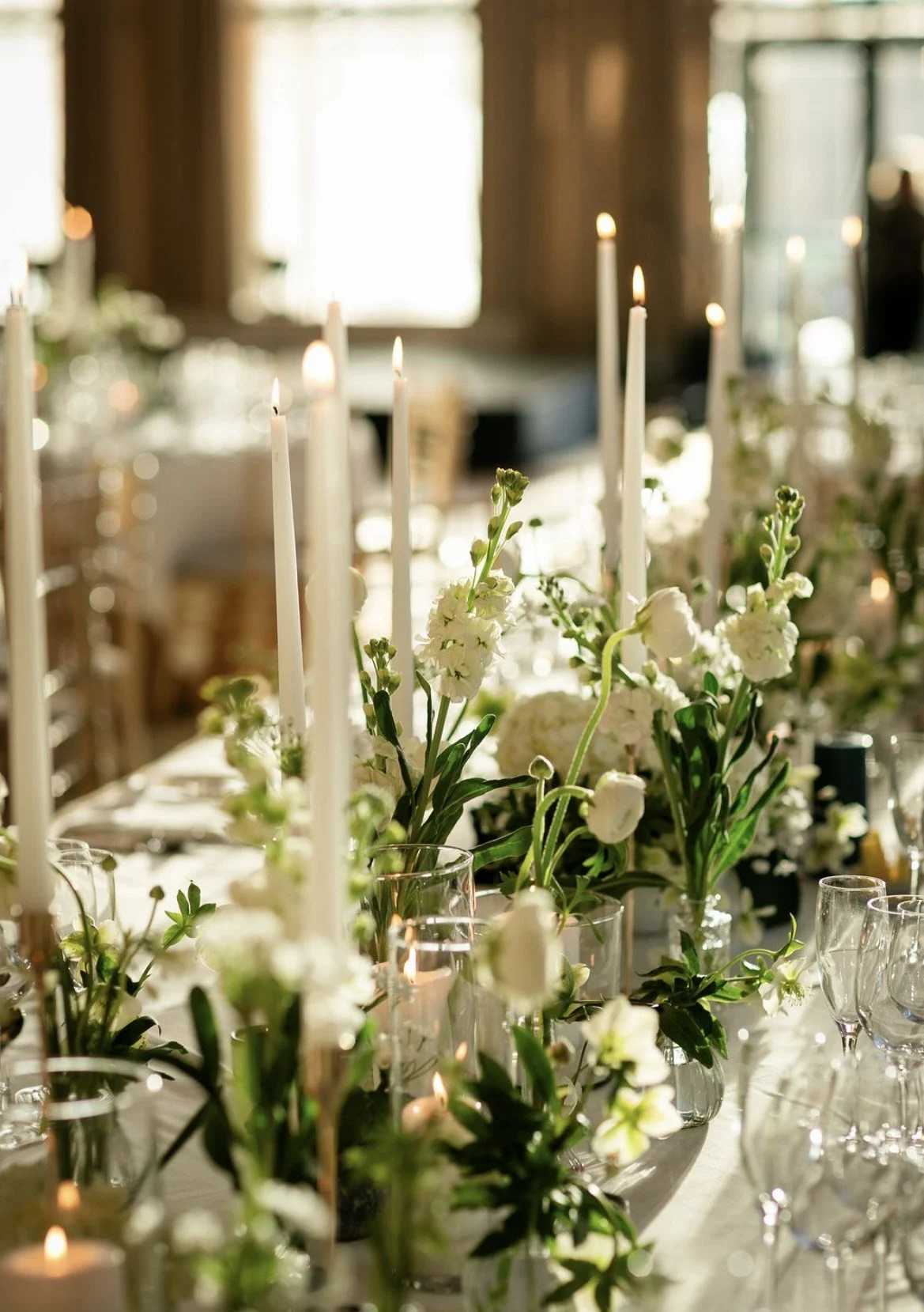 Seasonal flowers and candles in The Capel Suite, Castlemartyr Estate. Image by Jenny McCarthy