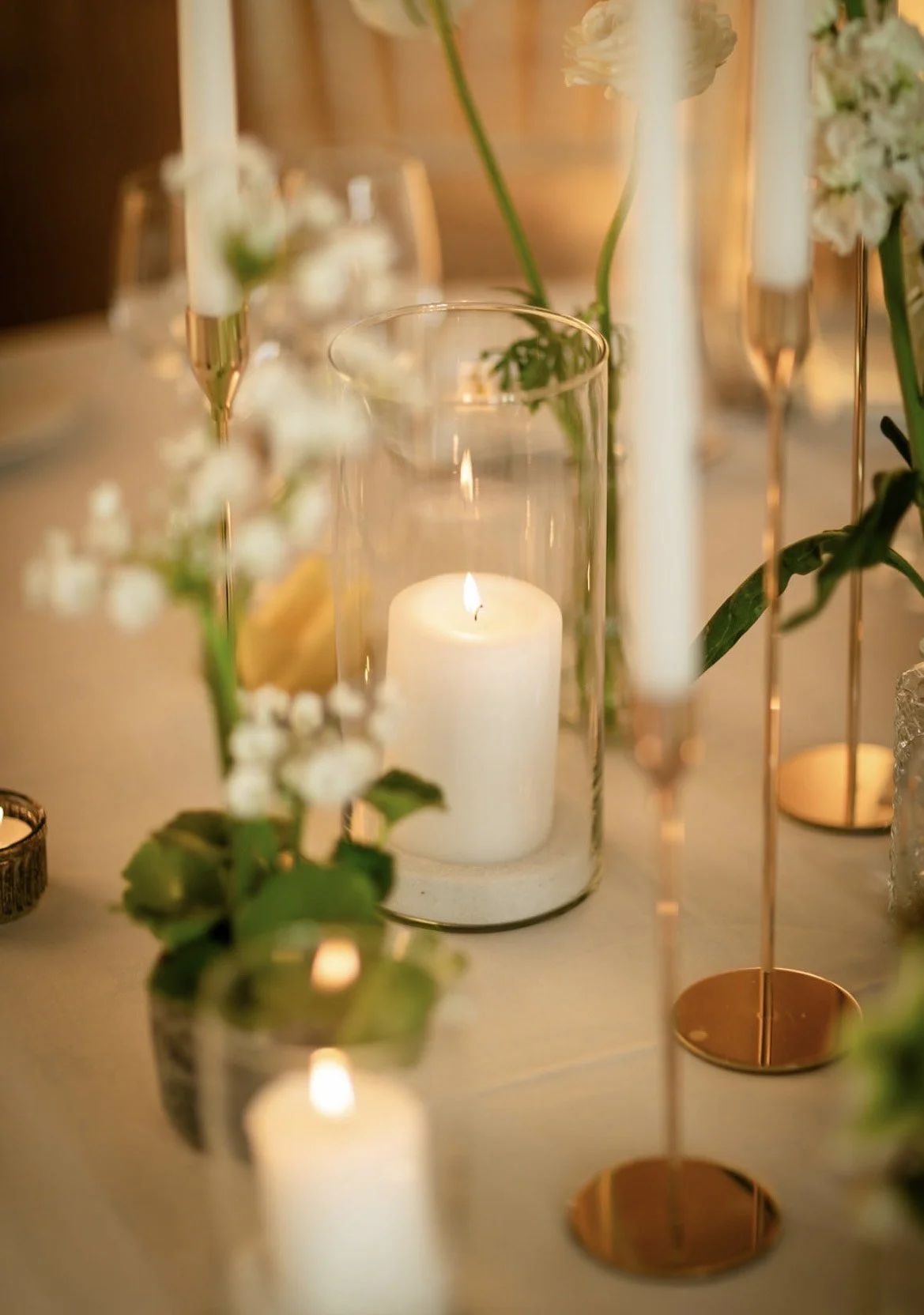 Table decor details in The Capel Suite, Castlemartyr Resort. Image by Jenny McCarthy