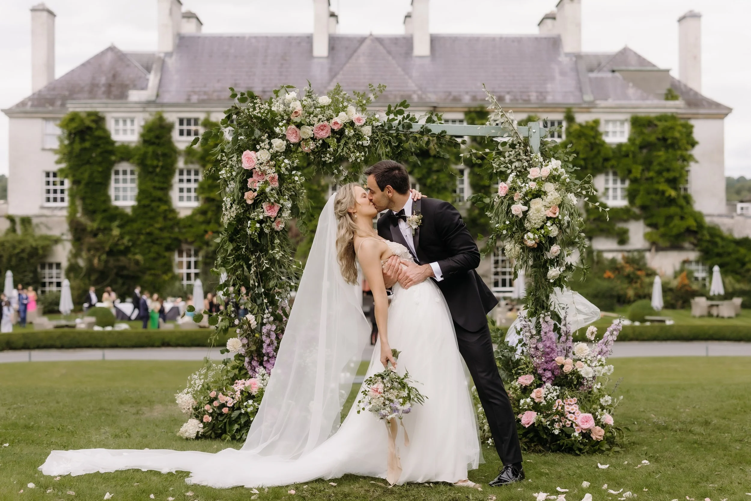 A & M ~ Mount Juliet Estate