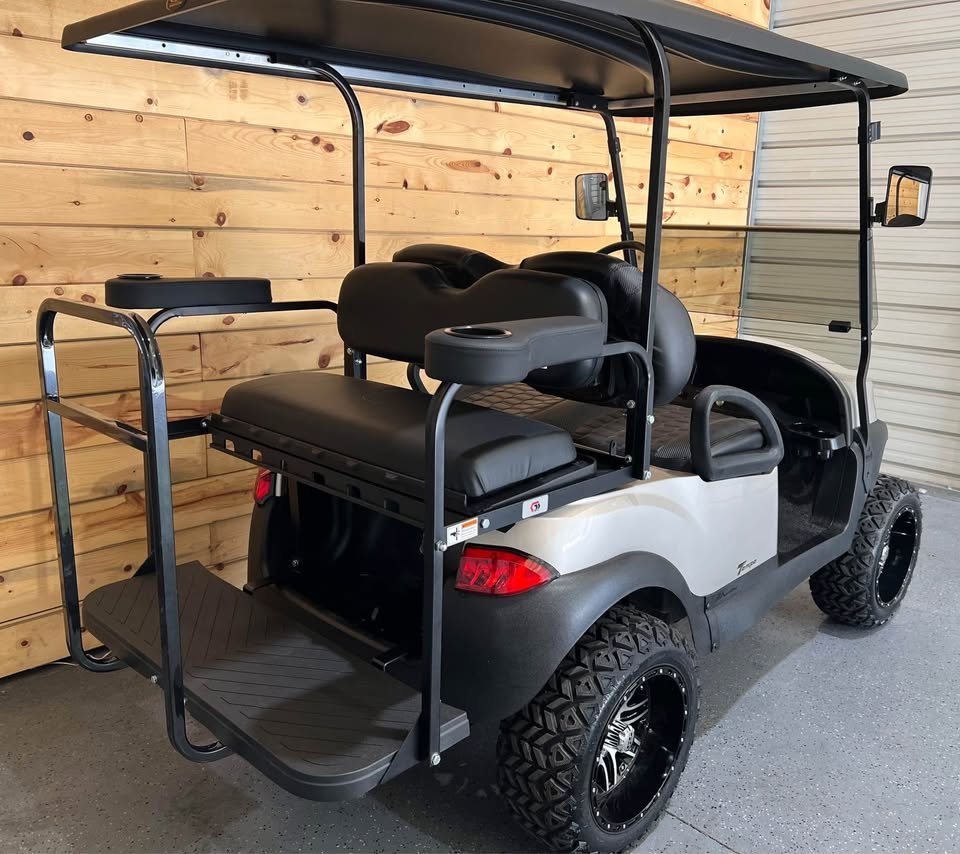 2022 Club Car Lithium 8.jpg