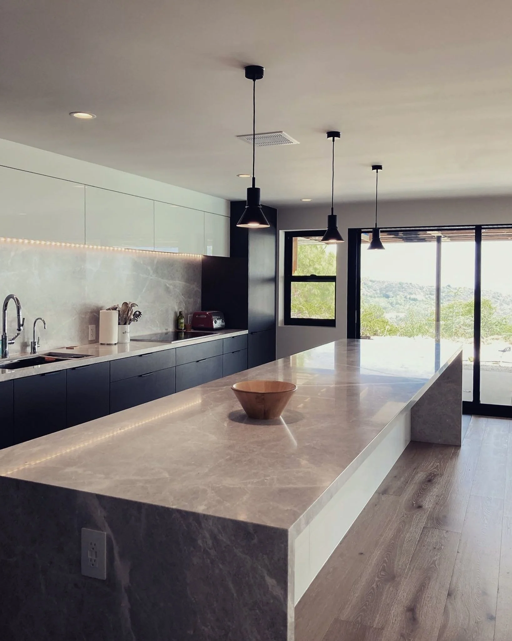 2640 Westridge_03.jpg