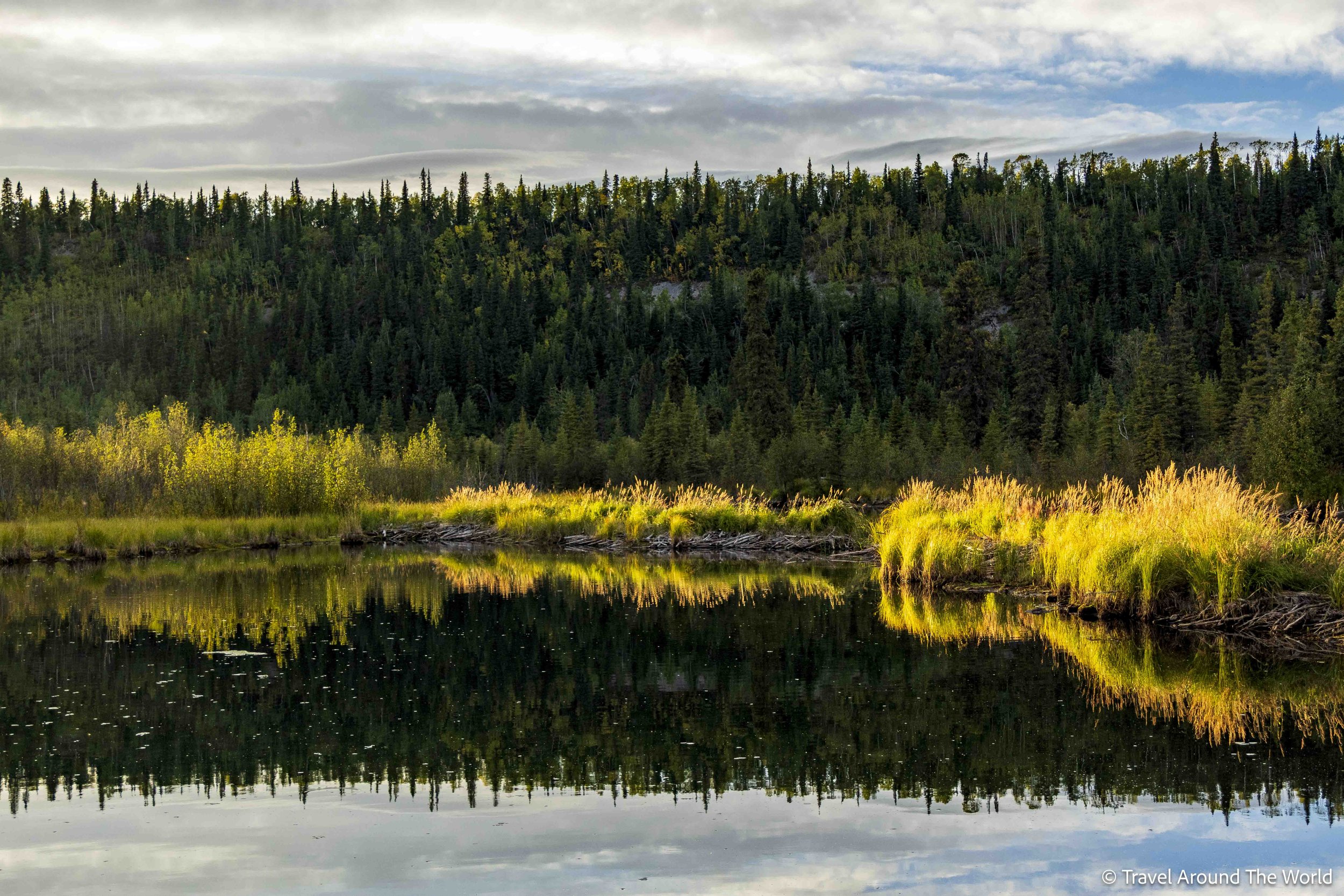 Reflektionen am Slana River