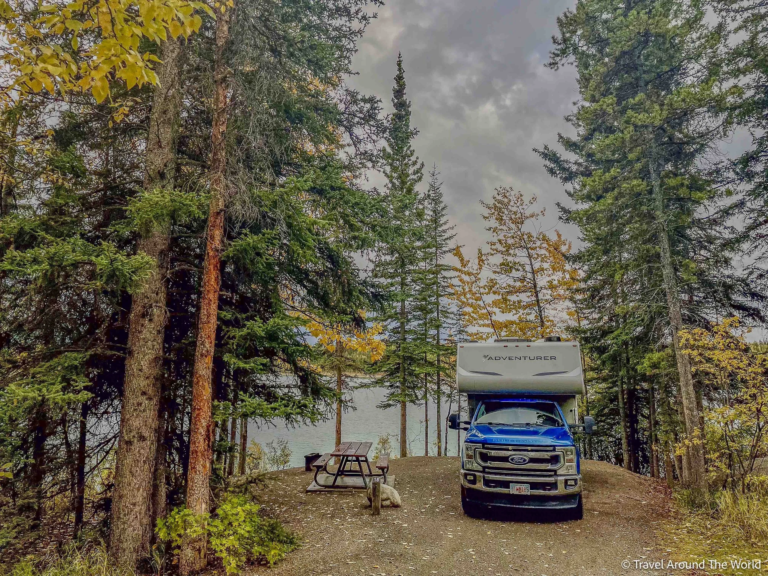 Boya Lake Campground