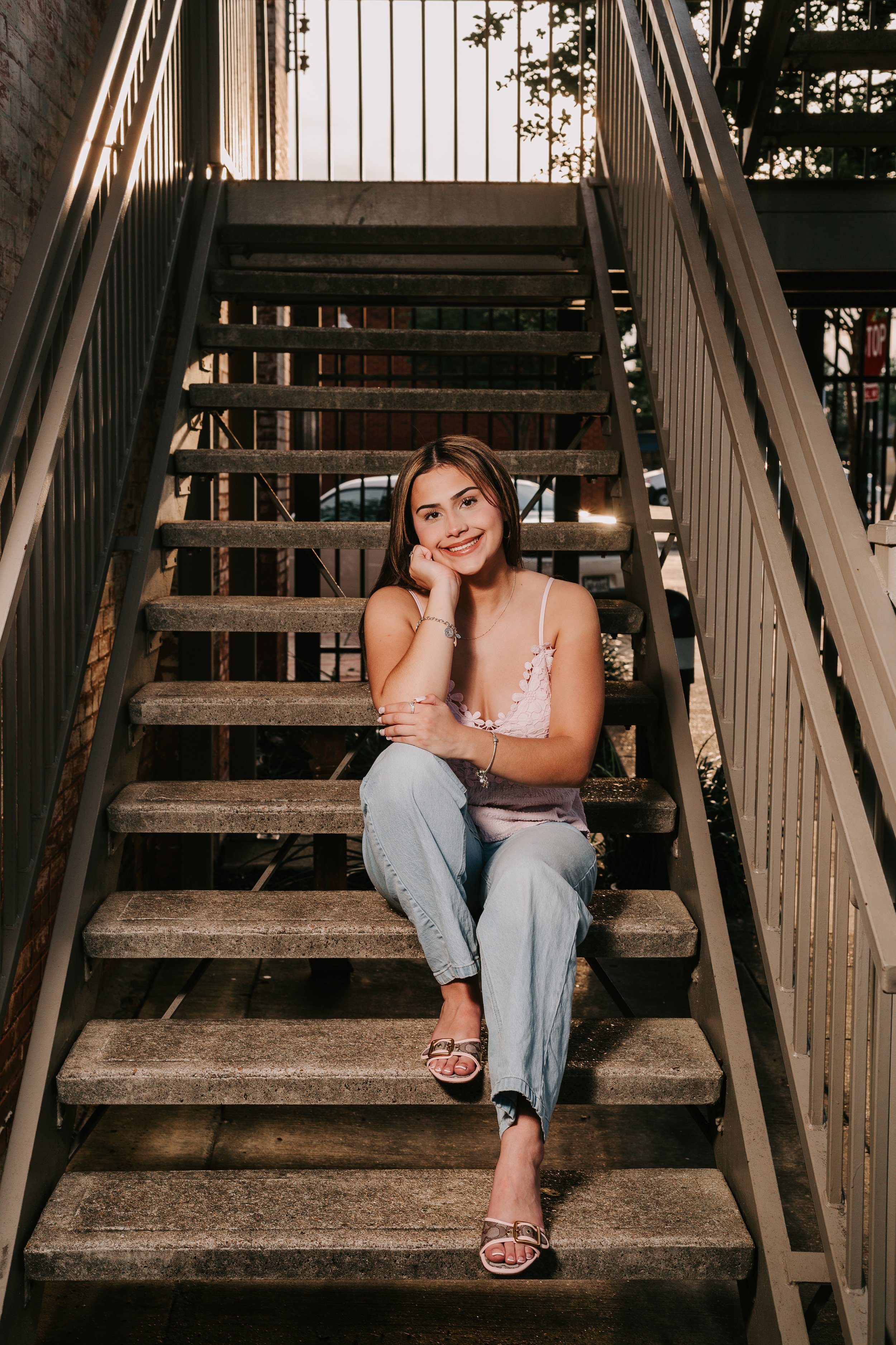 20260503_maddie_senior_photos_071.jpg