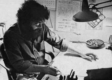 CREATOR SPOTLIGHT: TOM SUTTON 