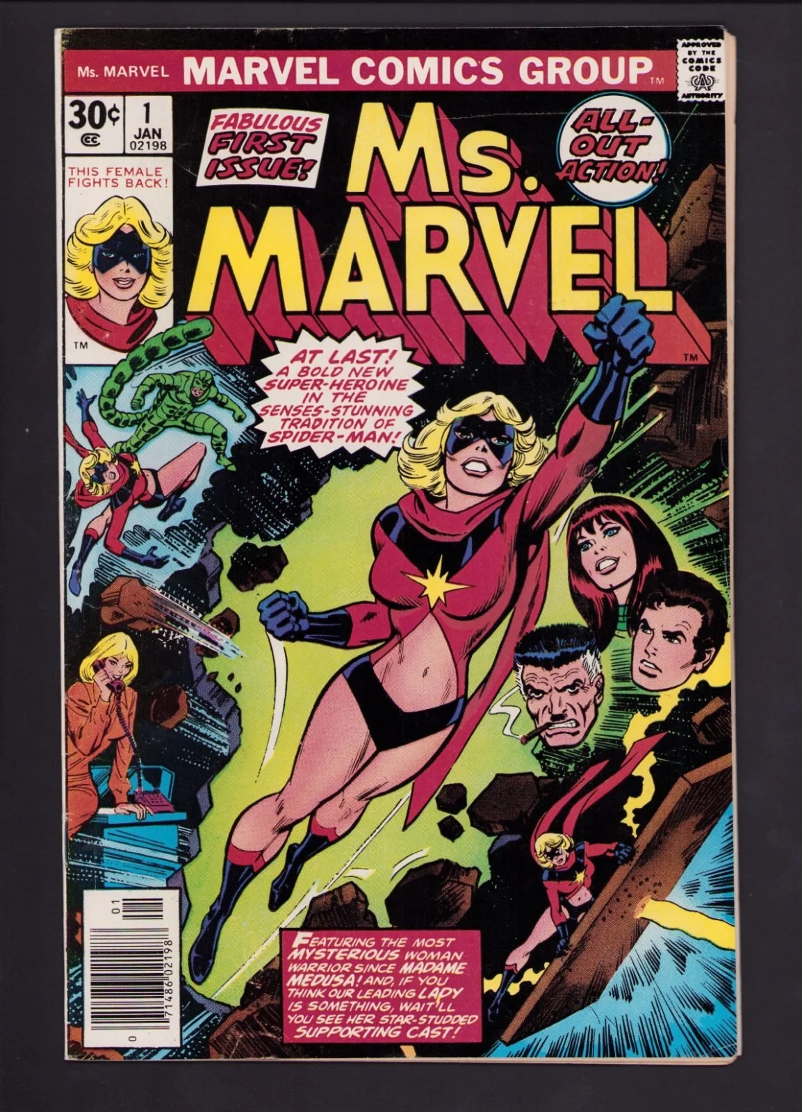 ms-marvel-1-f-5-5_32526-2249_front.jpg
