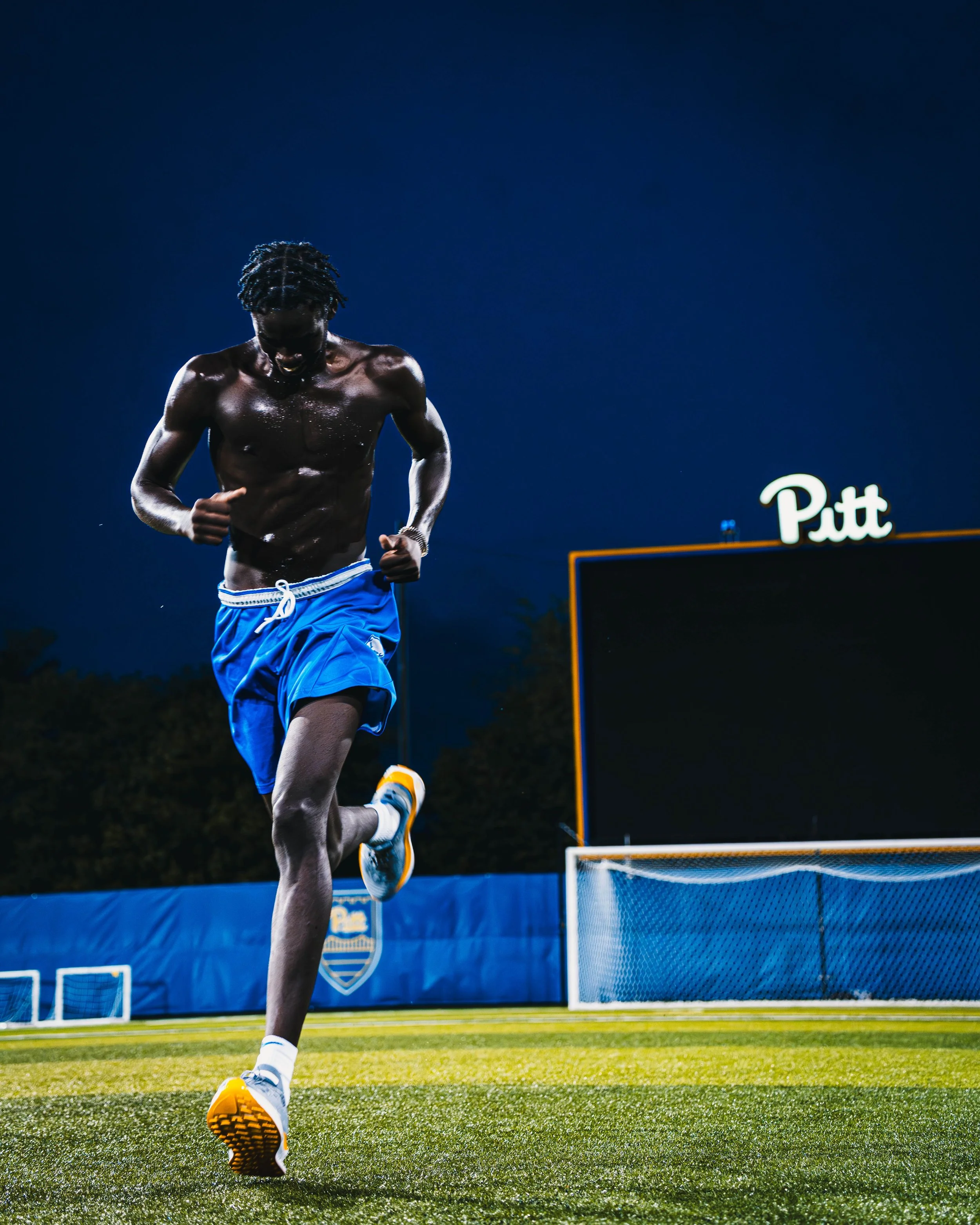 Amdy Ndiaye at morning conditioning