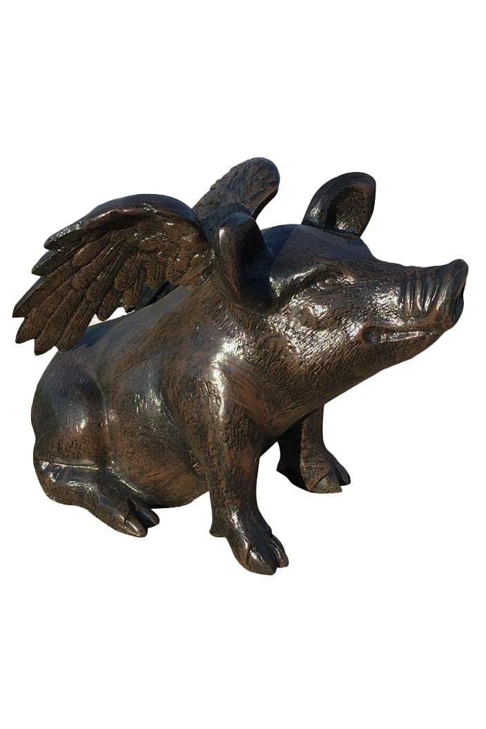 Small Sitting Pig With Wings