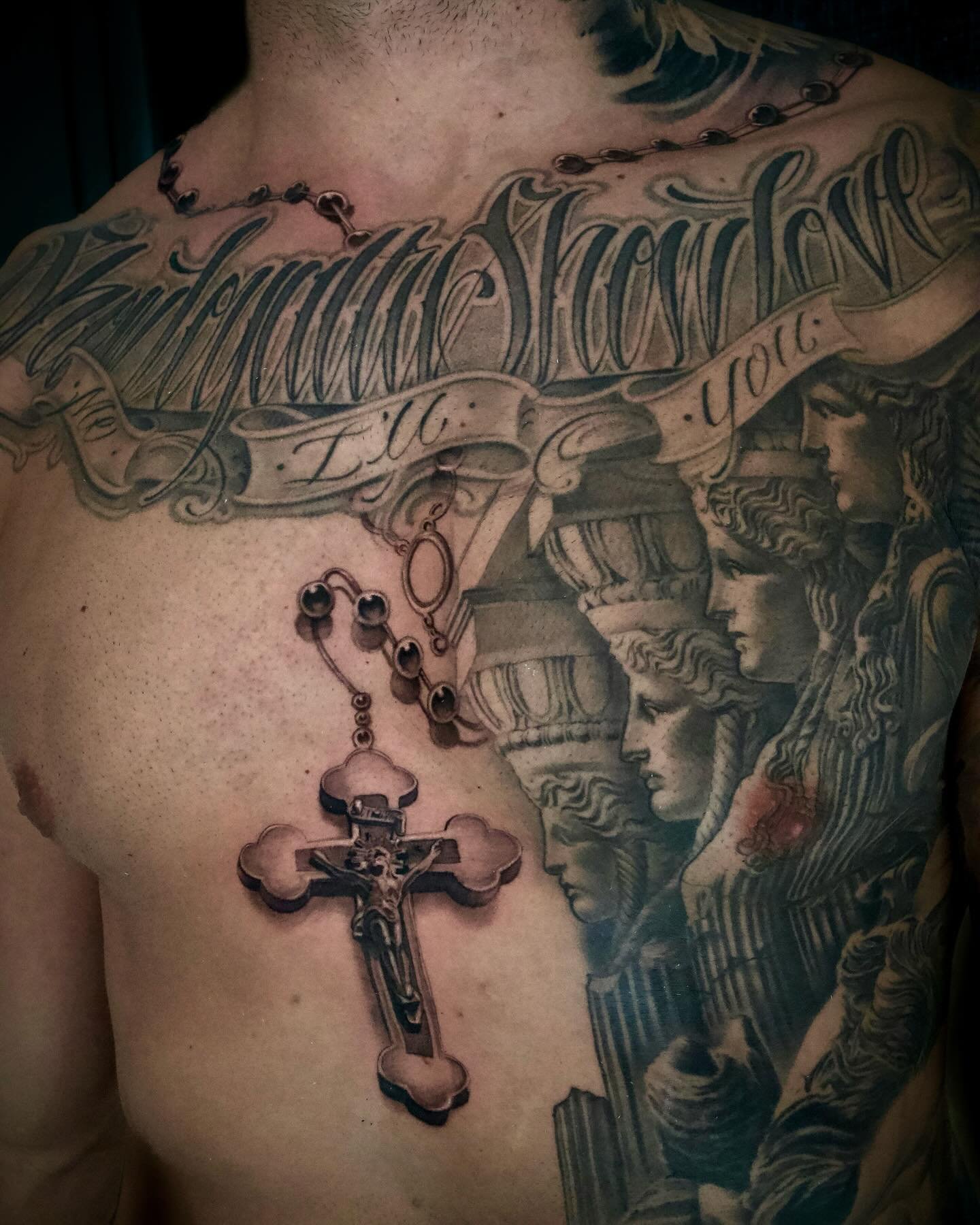 Added a rosary to @mike_wel_made_it collection. Thanks for the trust brotha . 📿

For questions on tattoo ideas or to schedule an appointment please email or visit :

AMCREATIVEINC.COM 

.
.
.
.
.
.

#art #tattoos #rosary #tats #cross #grind