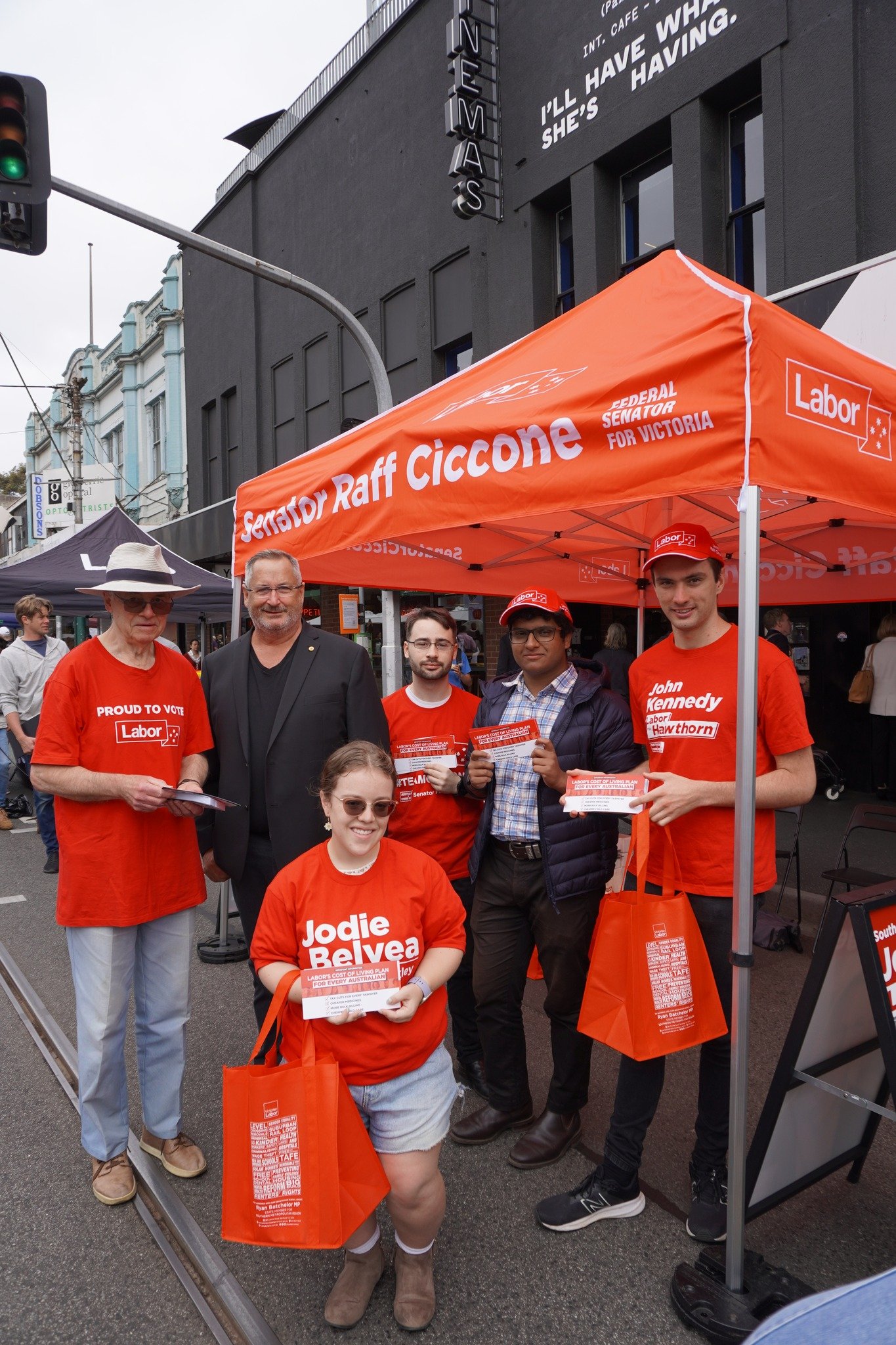 Great to visit Glenferrie Festival with the mighty Hawthorn Branch of the Australian Labor Party today. 

Thank you to Secretary Michael Campbell and former Speaker of the Legislative Assembly Ken Coghill for helping to organise the day.