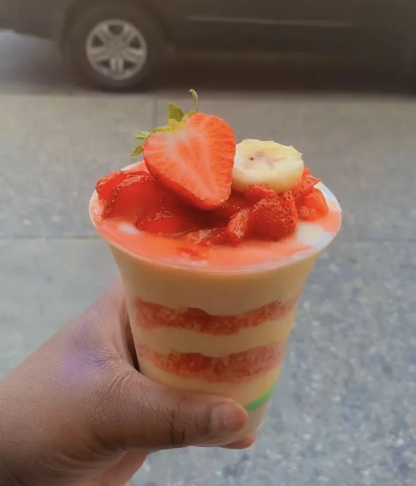 Strawberry Crunch Banana Pudding Cups