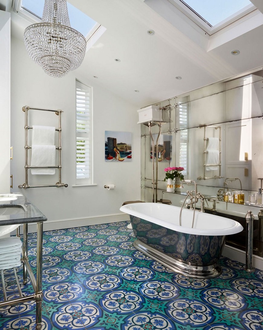 20-Stunning-Victorian-Bathrooms-With-A-Romantic-Twist-11.jpg