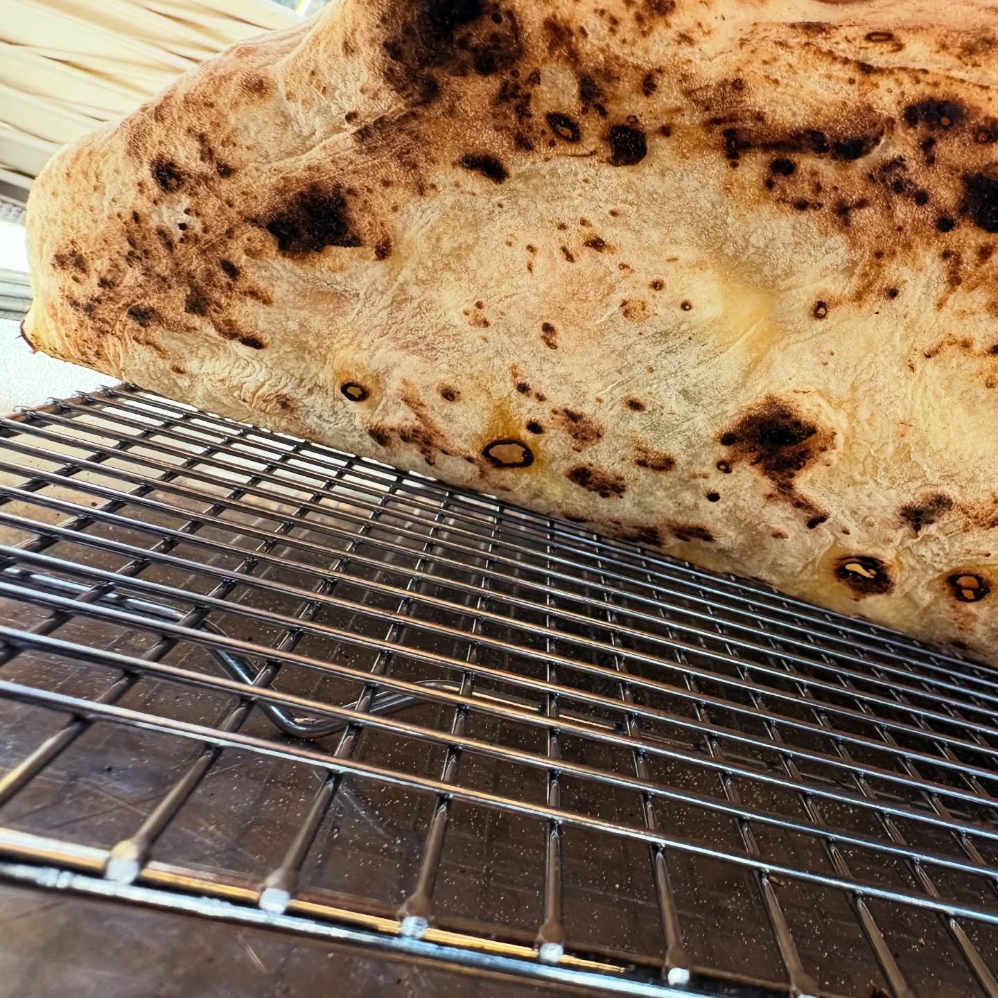 Napoli style base, cooked in 60&ndash;90 seconds at 450&deg;C 🔥

No rotating stone, just a pizzaiolo hand-turning each pizza with care and respect for the craft.

Simple, traditional, and done right every time.
.
Get in touch for event bookings via 