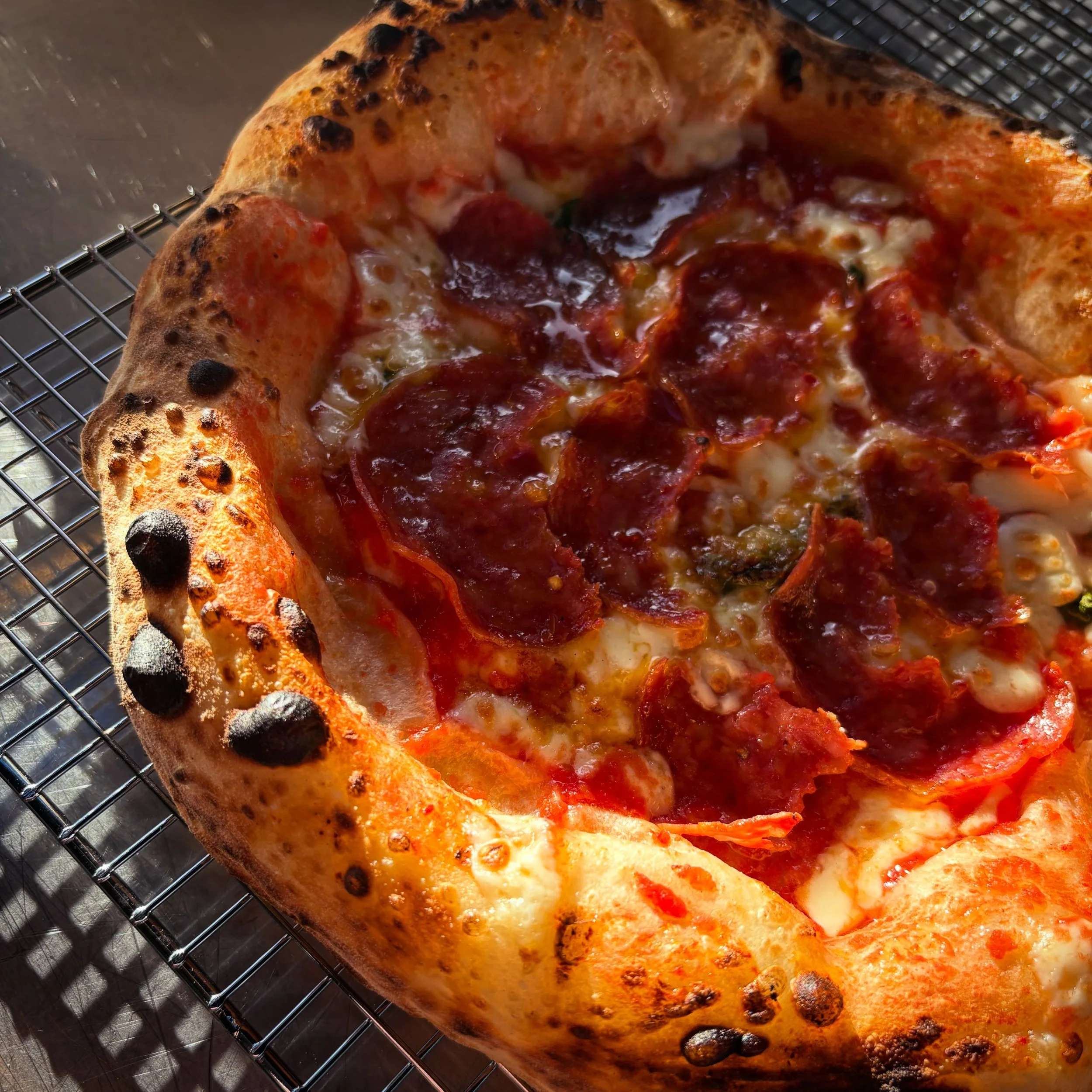 Cornicione goals 👌
Spicy Salami from @salumiaustralia
.
Our dough is carefully hand crafted using the finest Italian ingredients, for that authentic flavour that takes you all the way to Italy. 
.
Get in touch for event bookings via hello@ottocucina