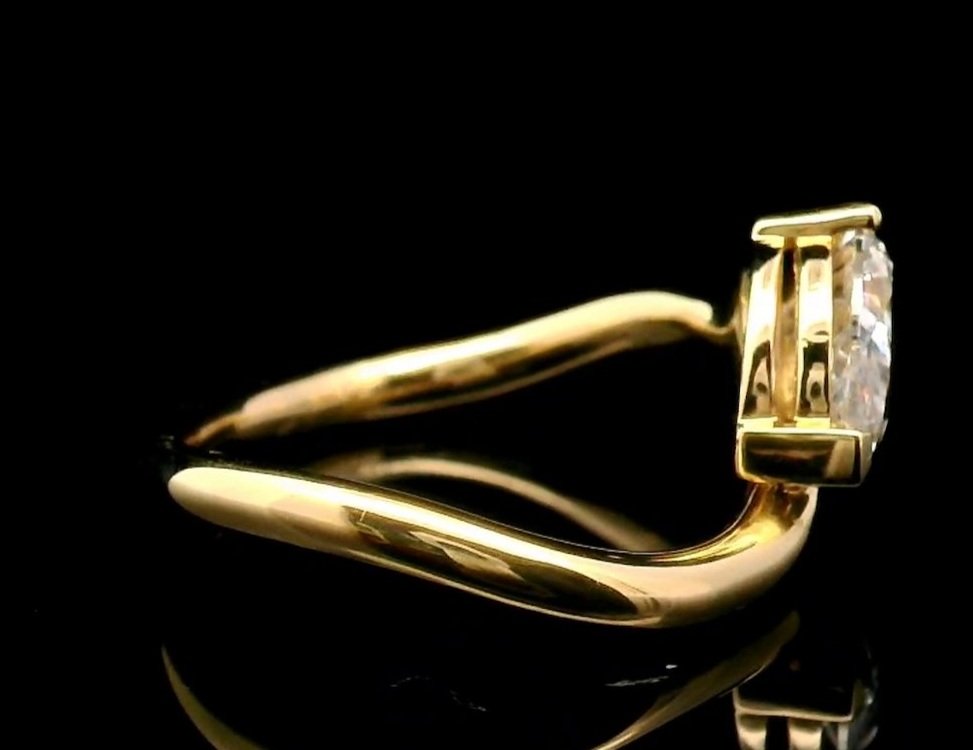 Right angle view 18K Yellow Gold Diamond Ring