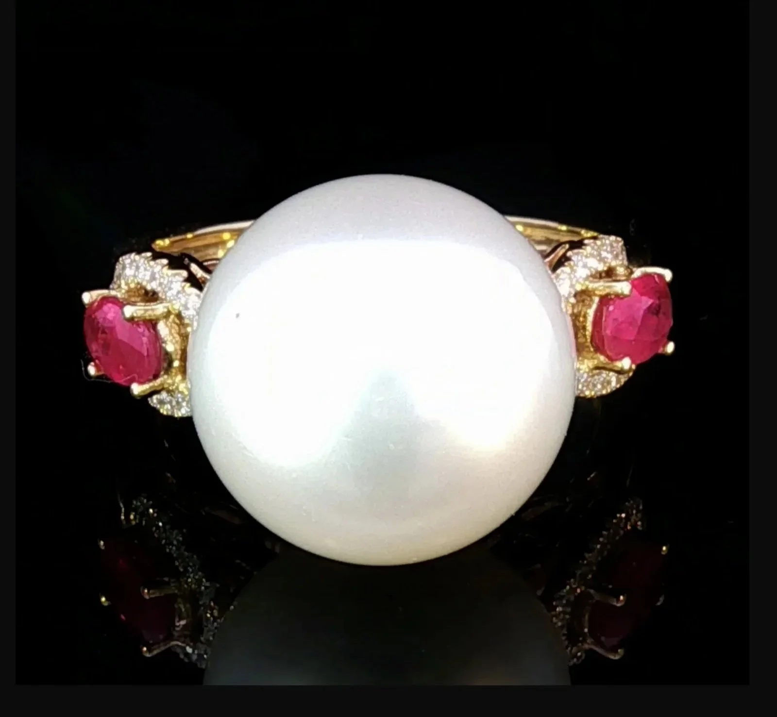 18K Yellow Gold South Sea Pearl, Ruby and Diamond Ring
