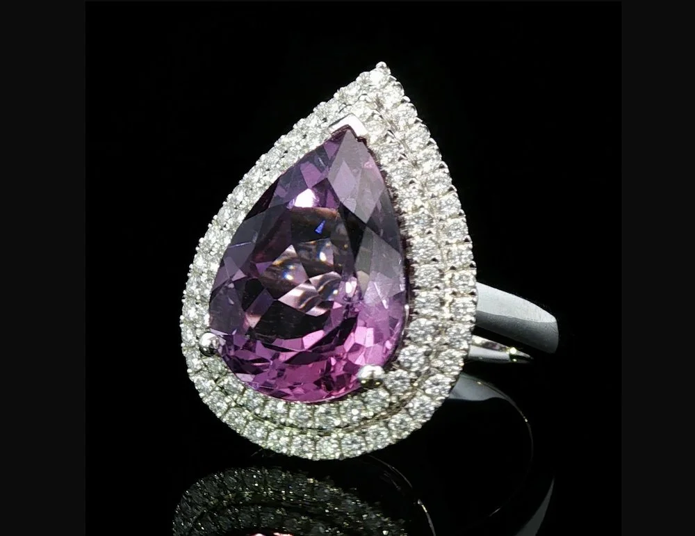 18K White Gold Amethyst Ring